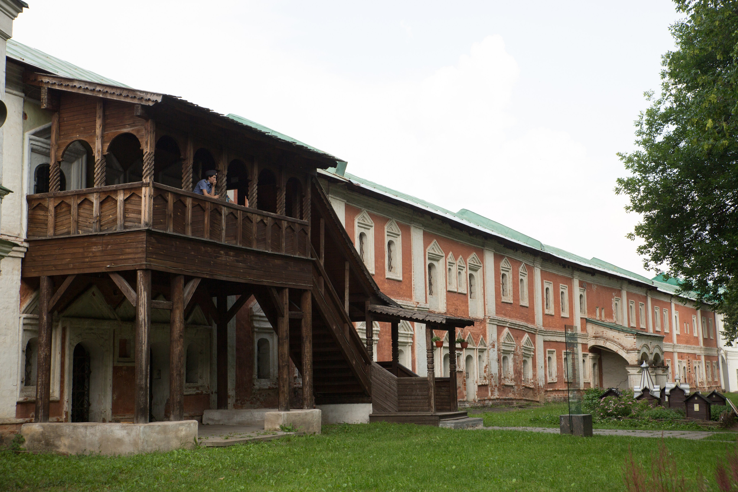 Г. Ярославль. Студия Максима Белослюдцева