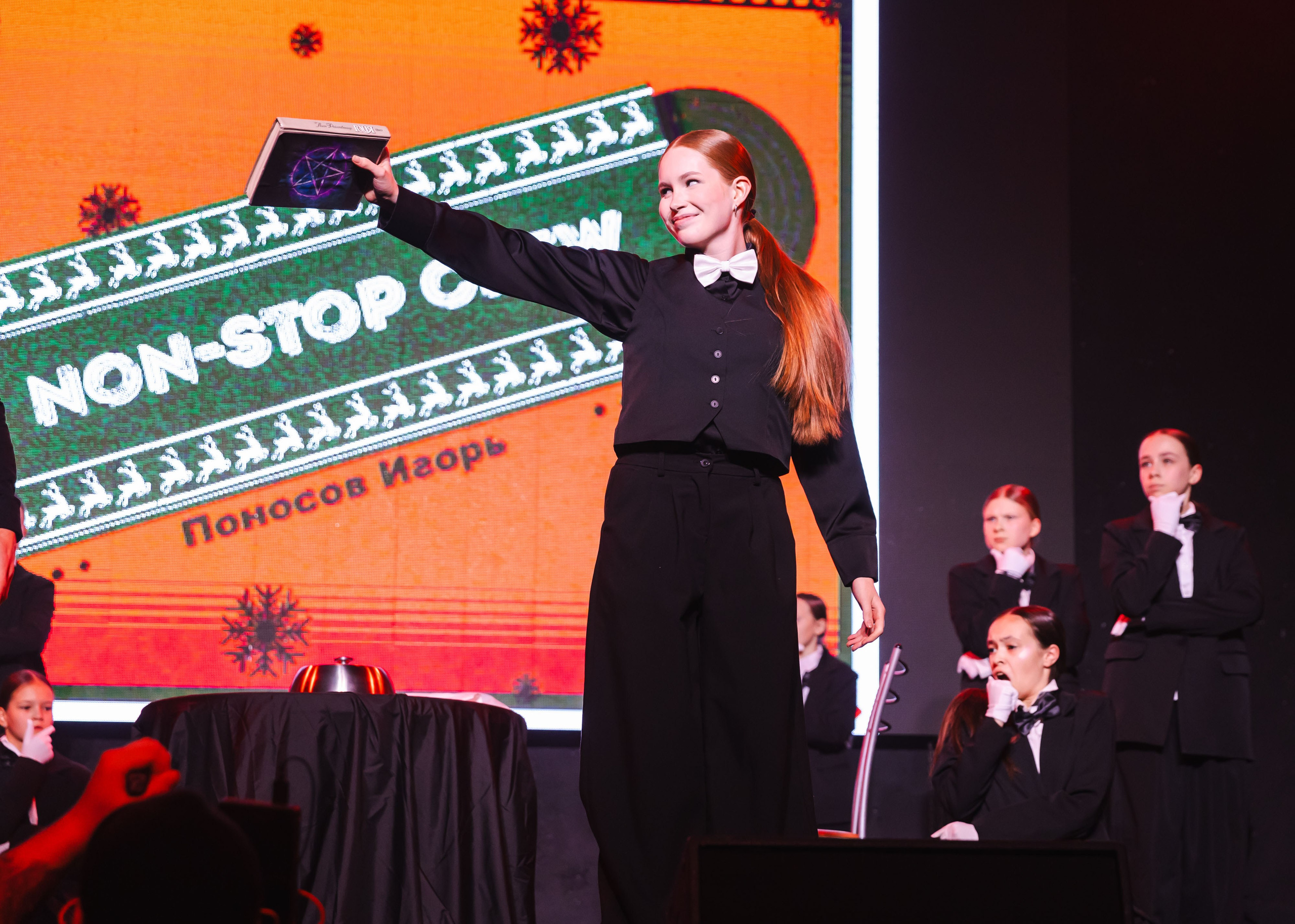 21.12.2025 Новогодняя Тусовка Non Stop. ФОТОГРАФ ВИНОГРАДОВА ДАРЬЯ