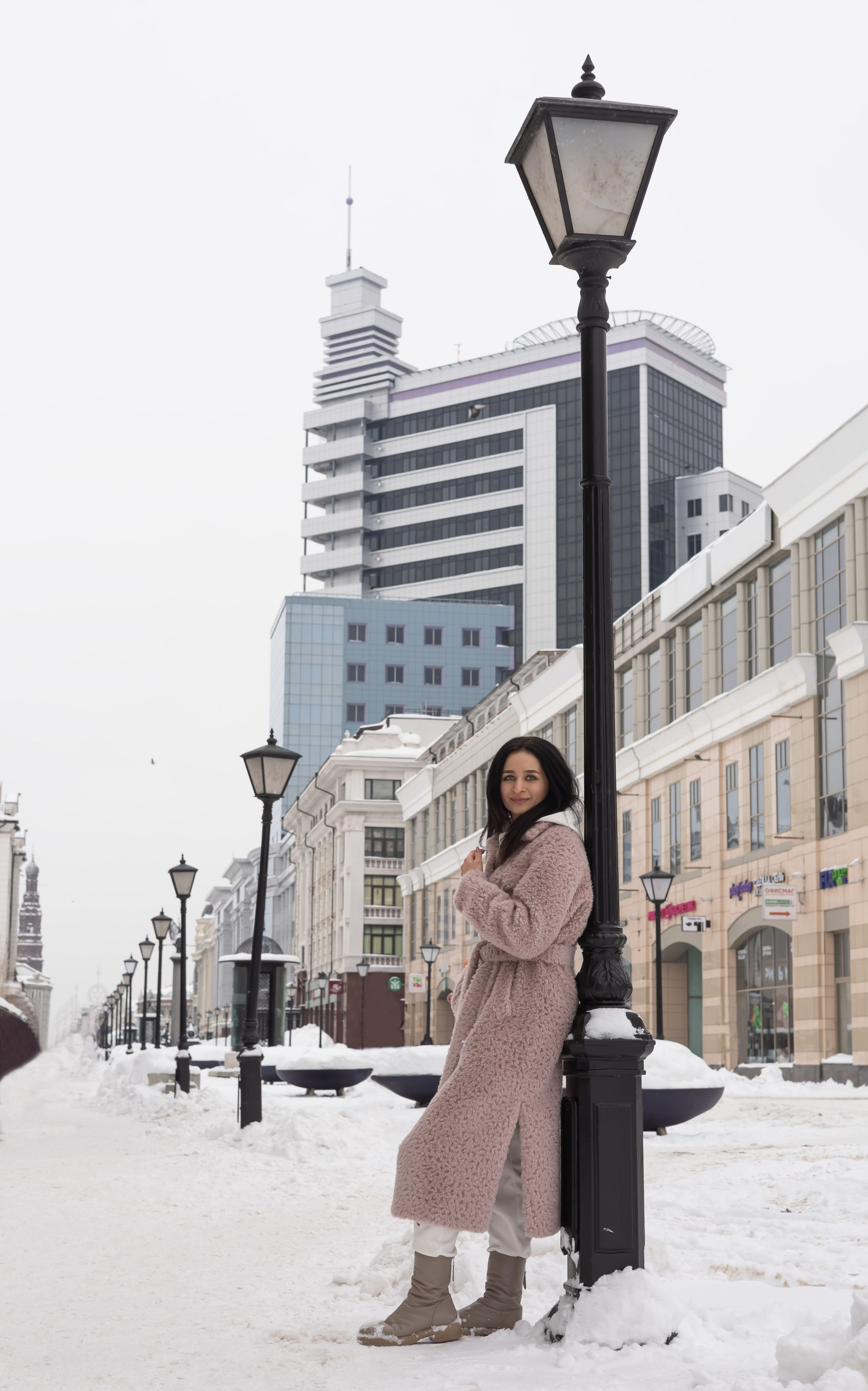 Лиля. Зимняя прогулка в Центре Казани. Портретный фотограф Панферова Регина г. Санкт-Петербург, г. Казань