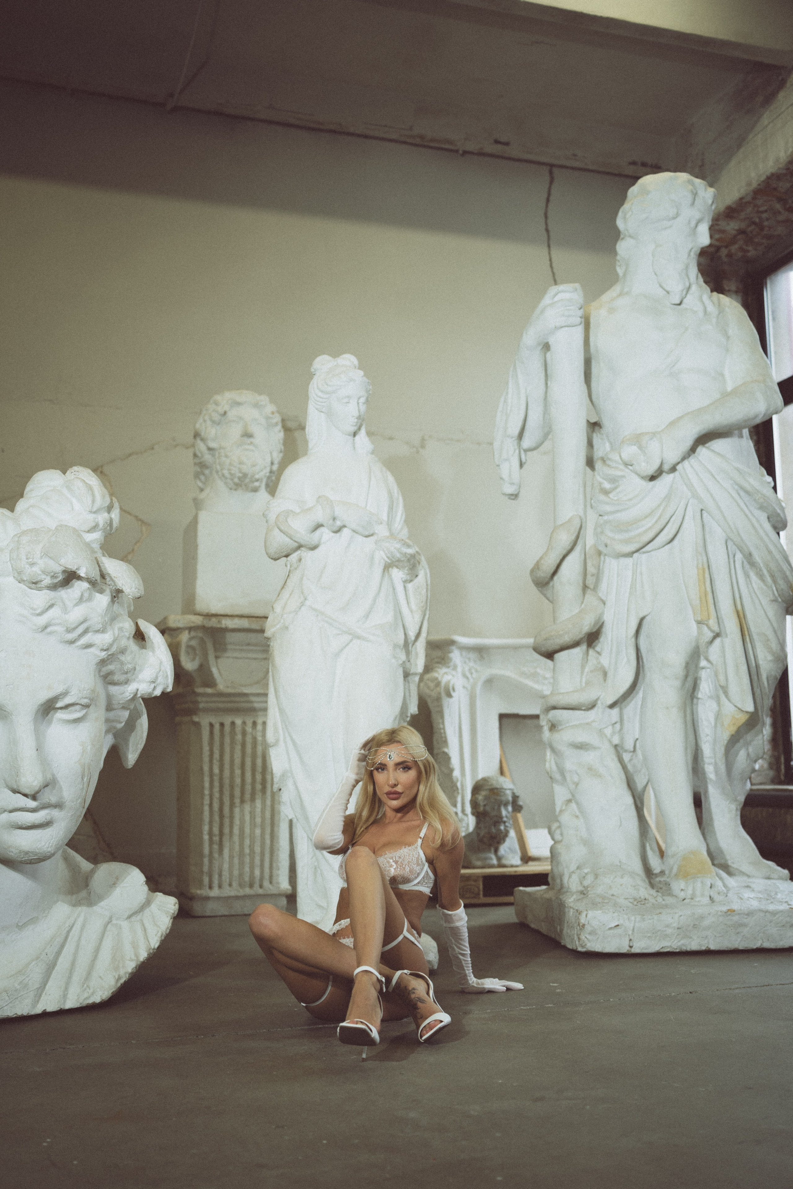 ФОТОСЕСИСИЯ В СТУДИИ ДЛЯ ДЕВУШКИ. Профессиональный фотограф, Санкт-Петербург — Виктория Богомолова