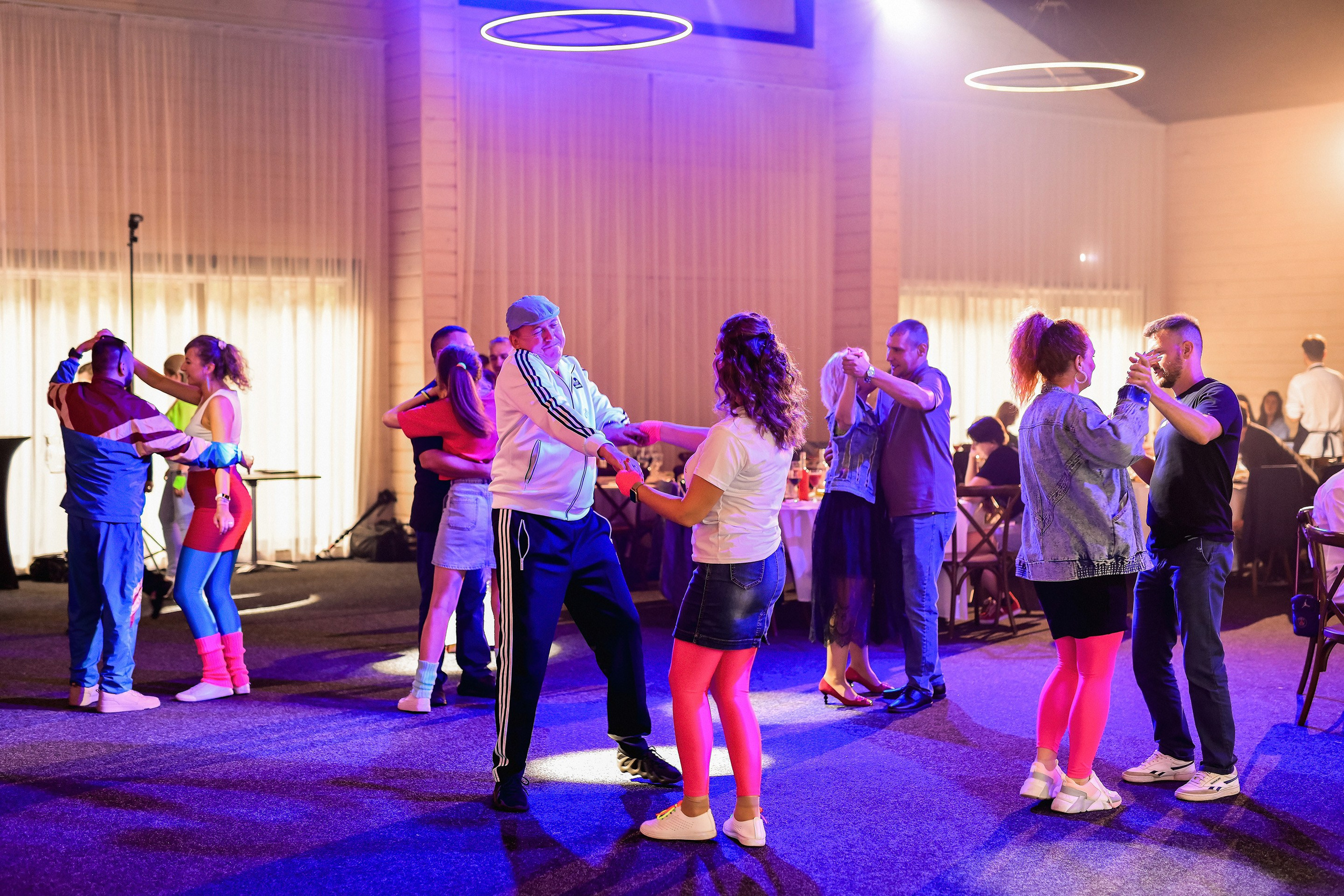 📸 Фоторепортажи с корпоративов и юбилеев в Красноярске | Примеры работ. 📸 Свадебный и семейный фотограф в Красноярске Тихомиров Евгений | 17 лет опыта | 800+ свадеб