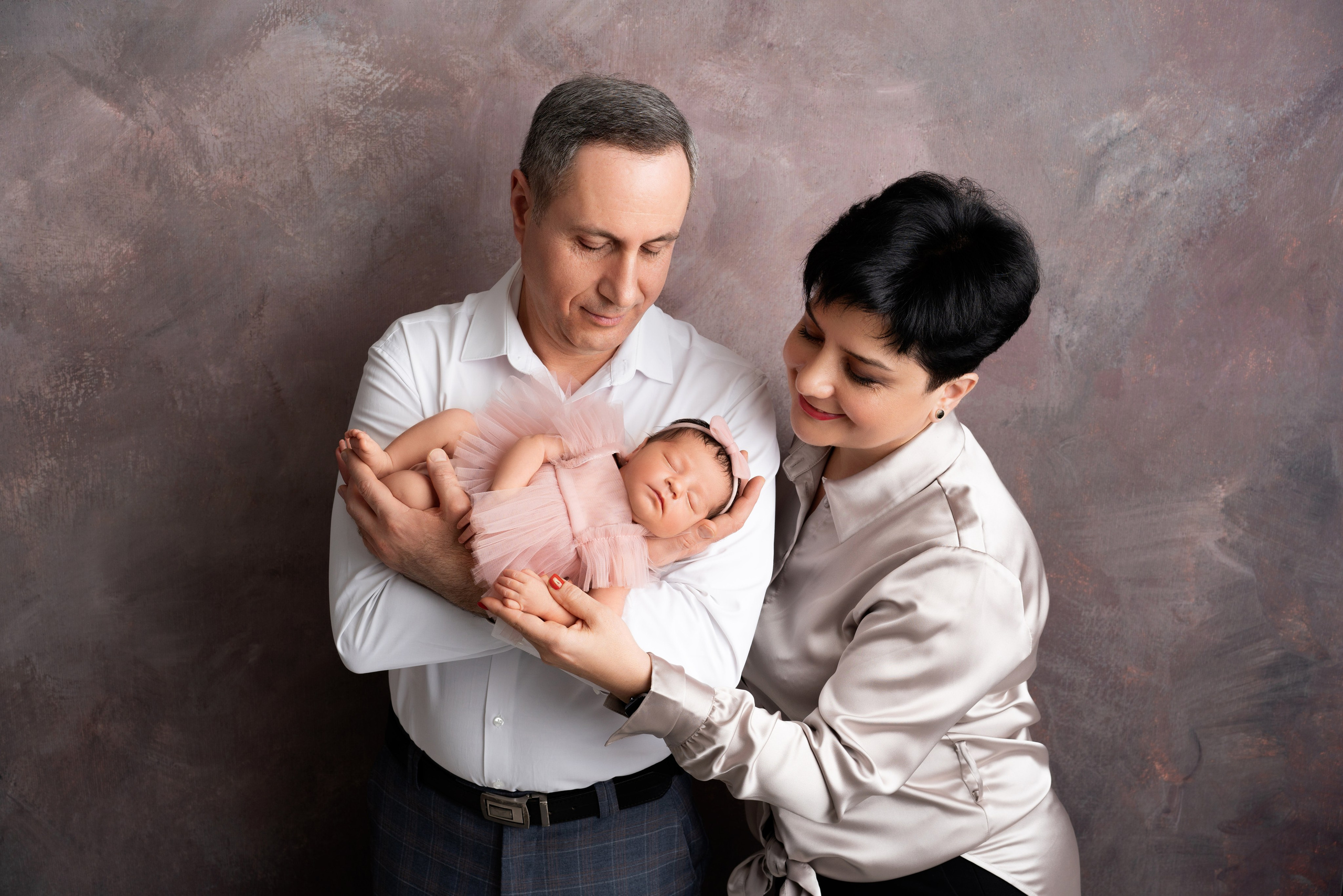 Семейные фотосессии с новорожденными | Трогательные кадры малышей и их близких в Москве и МО. Фотосессия новорожденных в Москве и Московской области | Профессиональный фотограф newborn — Татьяна Иванова