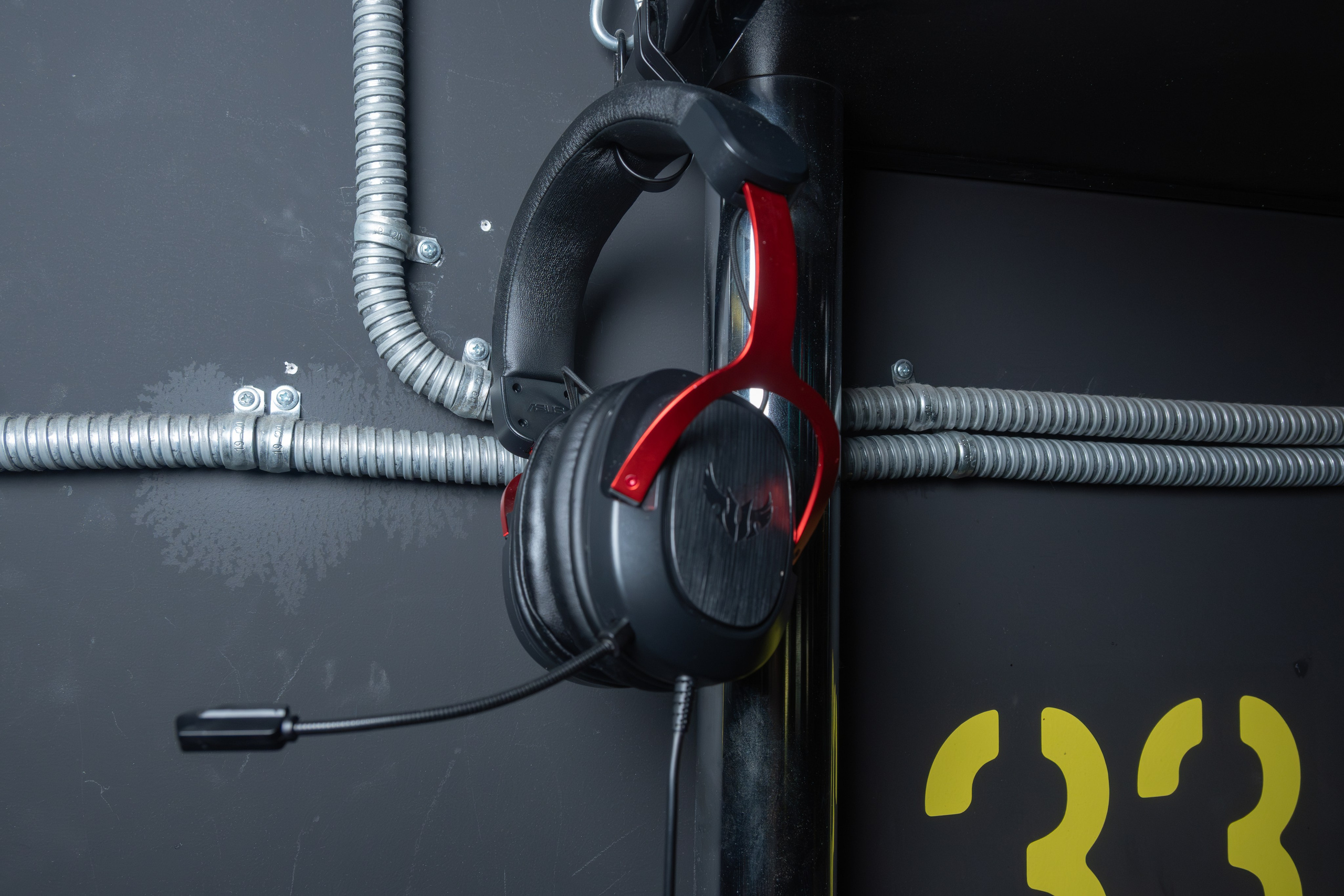 Репортаж в киберспортивном клубе Kolizeum. Фотограф мероприятий в Москве