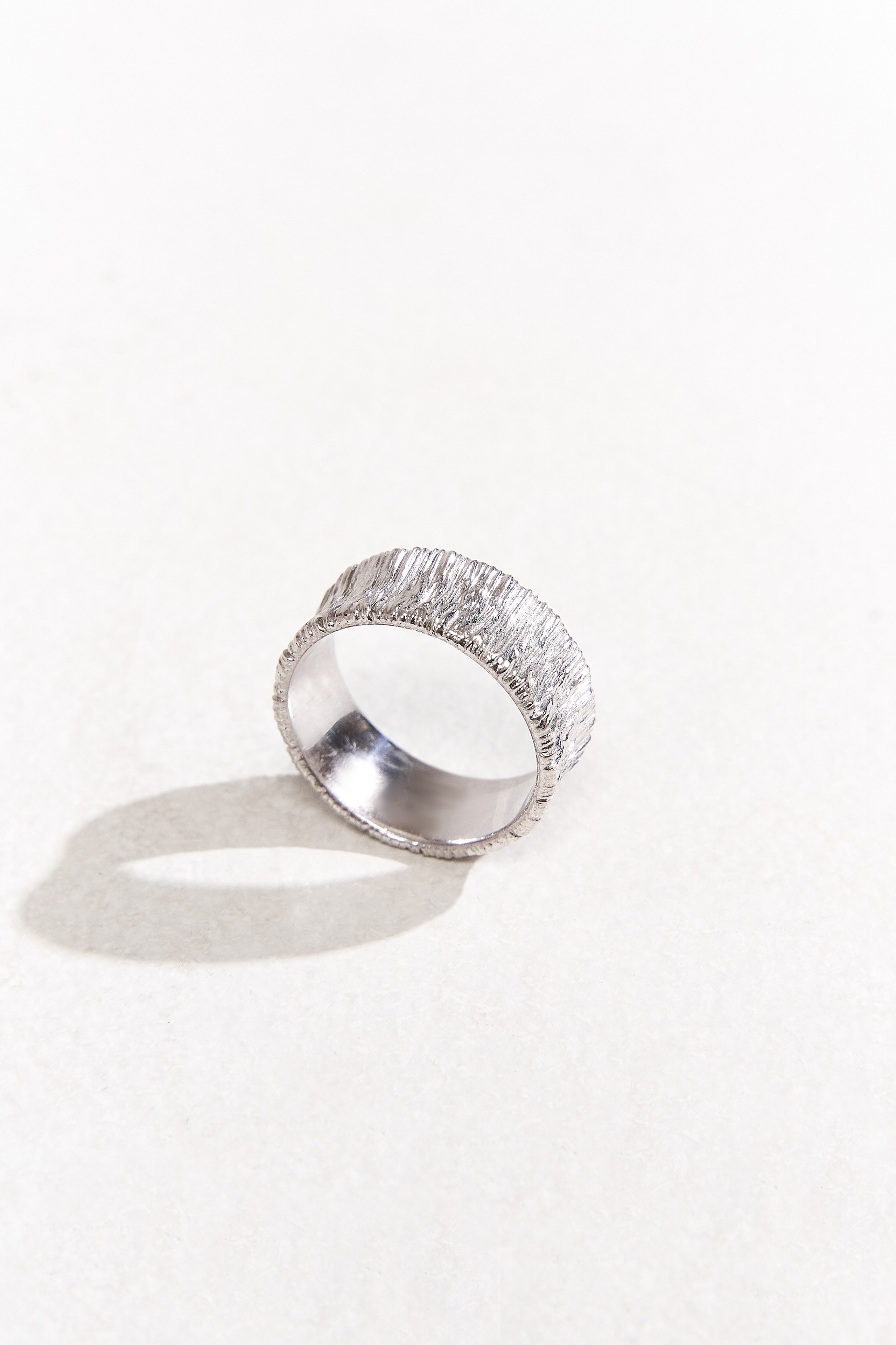 Ювелирные украшения. Фотограф для маркетплейсов в Москве