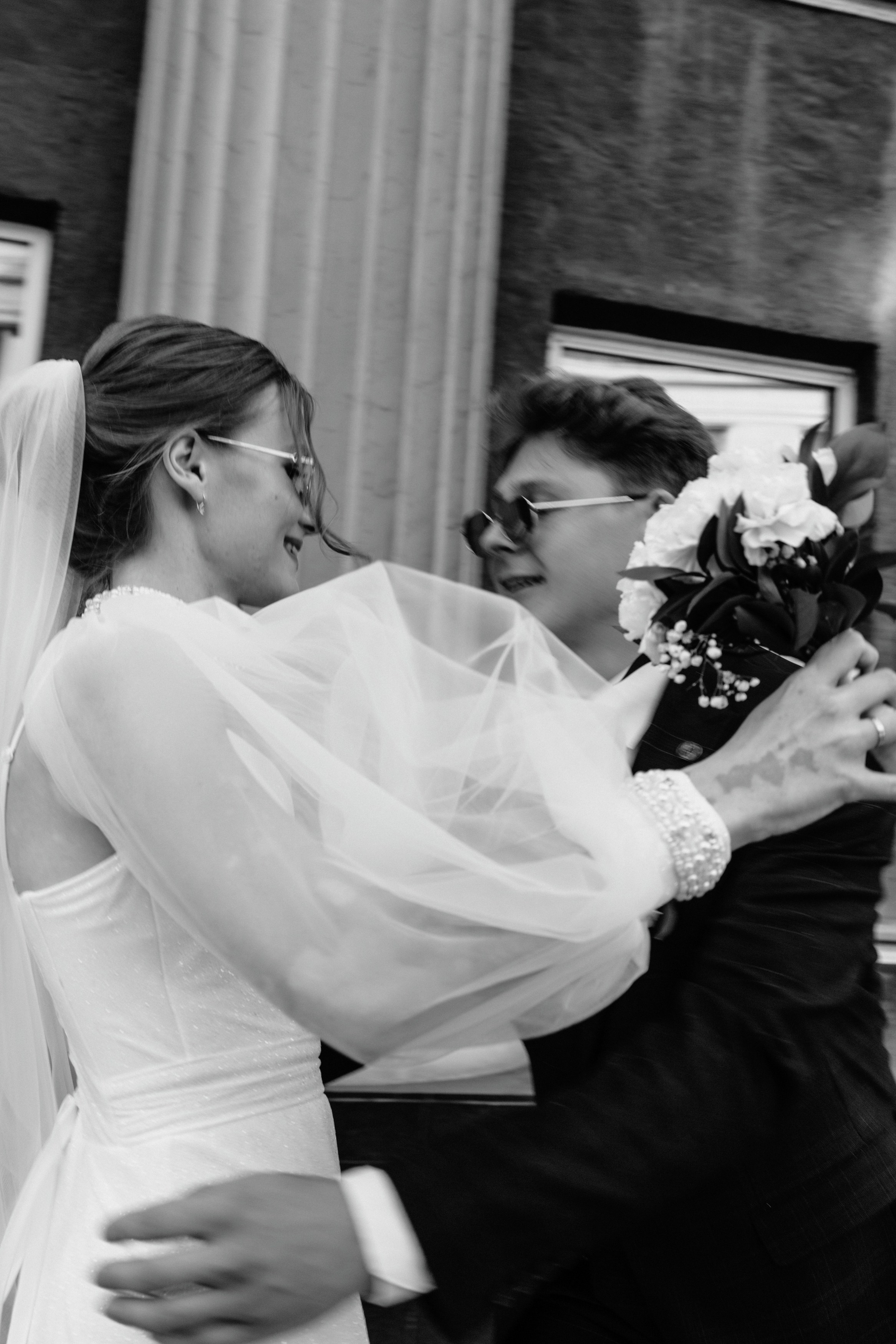 Владислав и Юлия Вечерняя прогулка по городу. Свадебный Фотограф в Иркутске Екатерина Елисеева