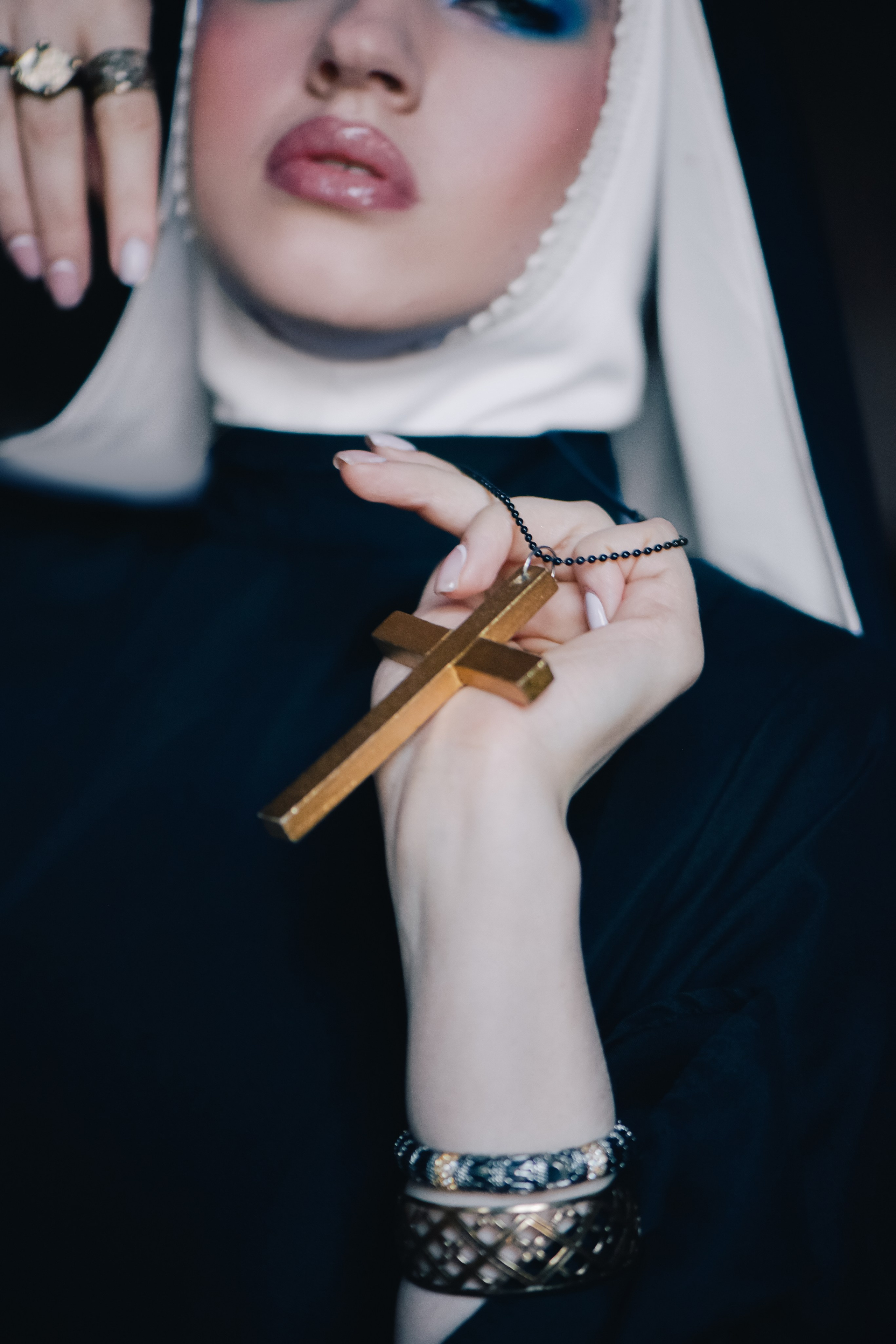 Монахиня. CREAM PHOTO