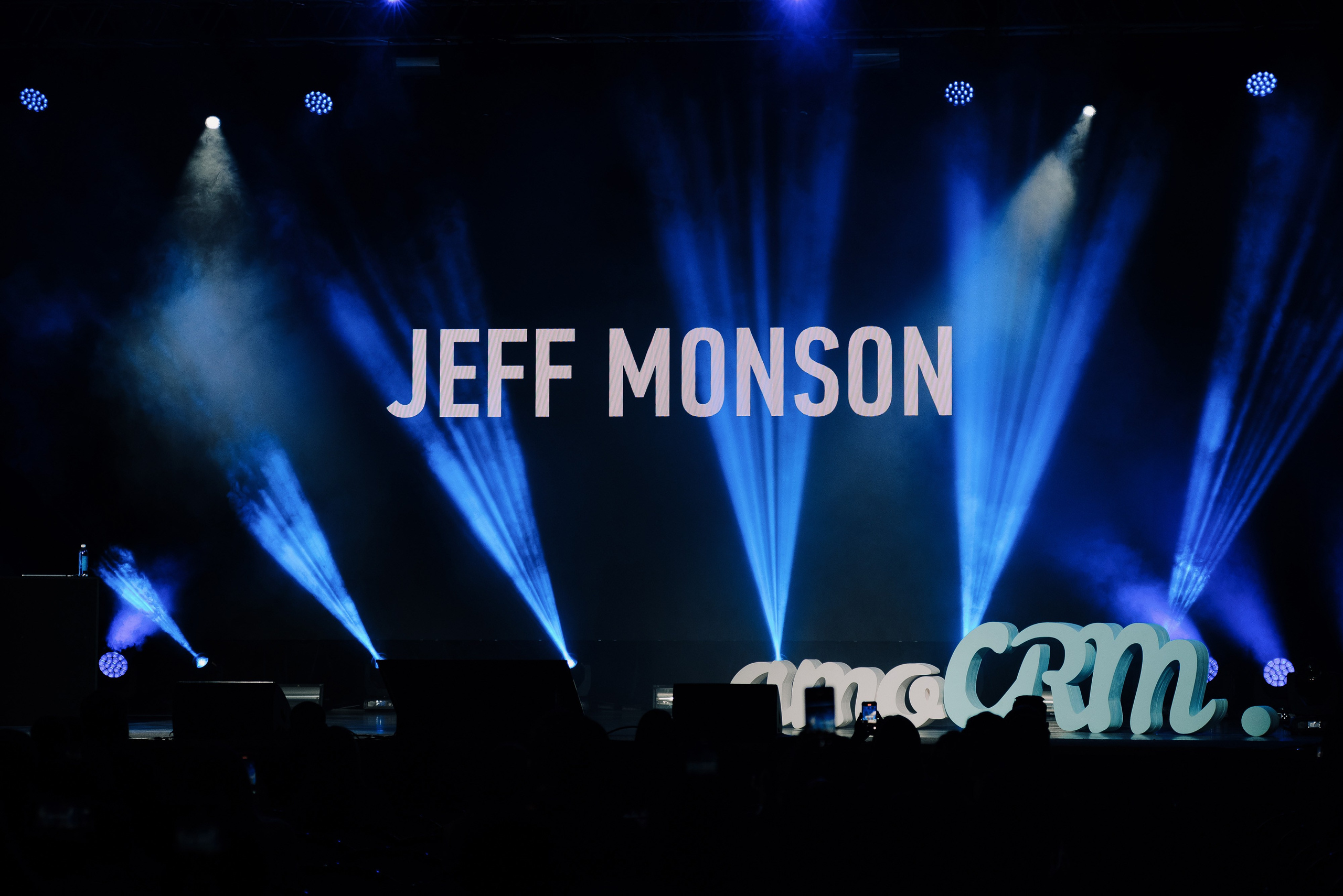 КОНФЕРЕНЦИЯ AMO CRM SIPUNI. Репортажный фотограф Зуев Роман г. Челябинск