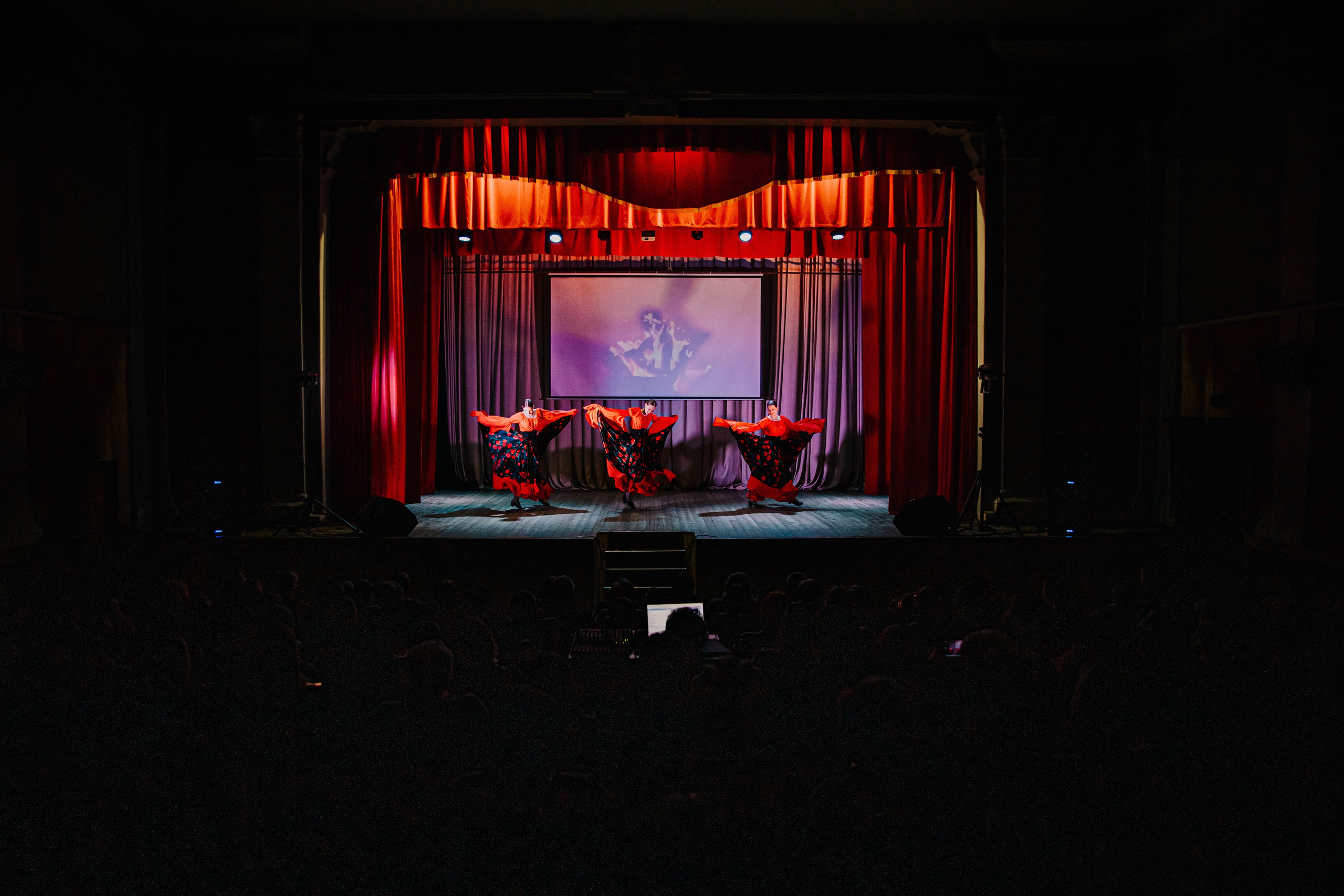 Отчетный концерт хореографического коллектива Пульс!. Фотограф Дарья Маташкова