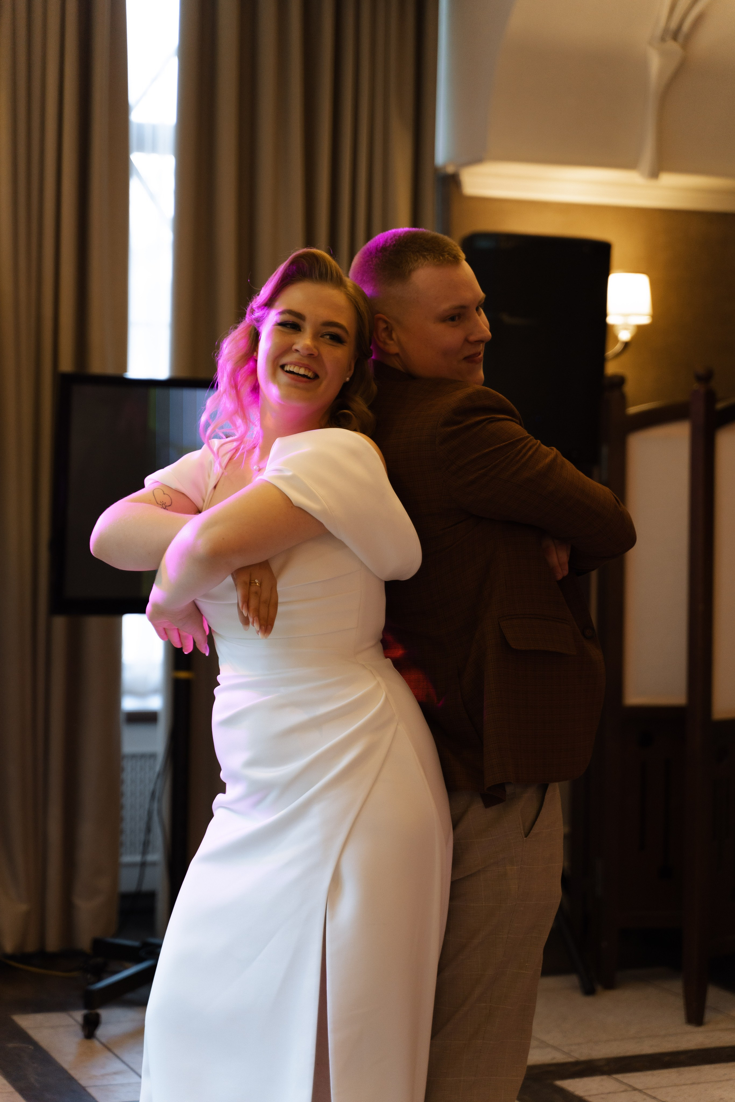 Данил и Евгения. Свадебный фотограф Анастасия Хабарова в Новоуральске и Екатеринбурге