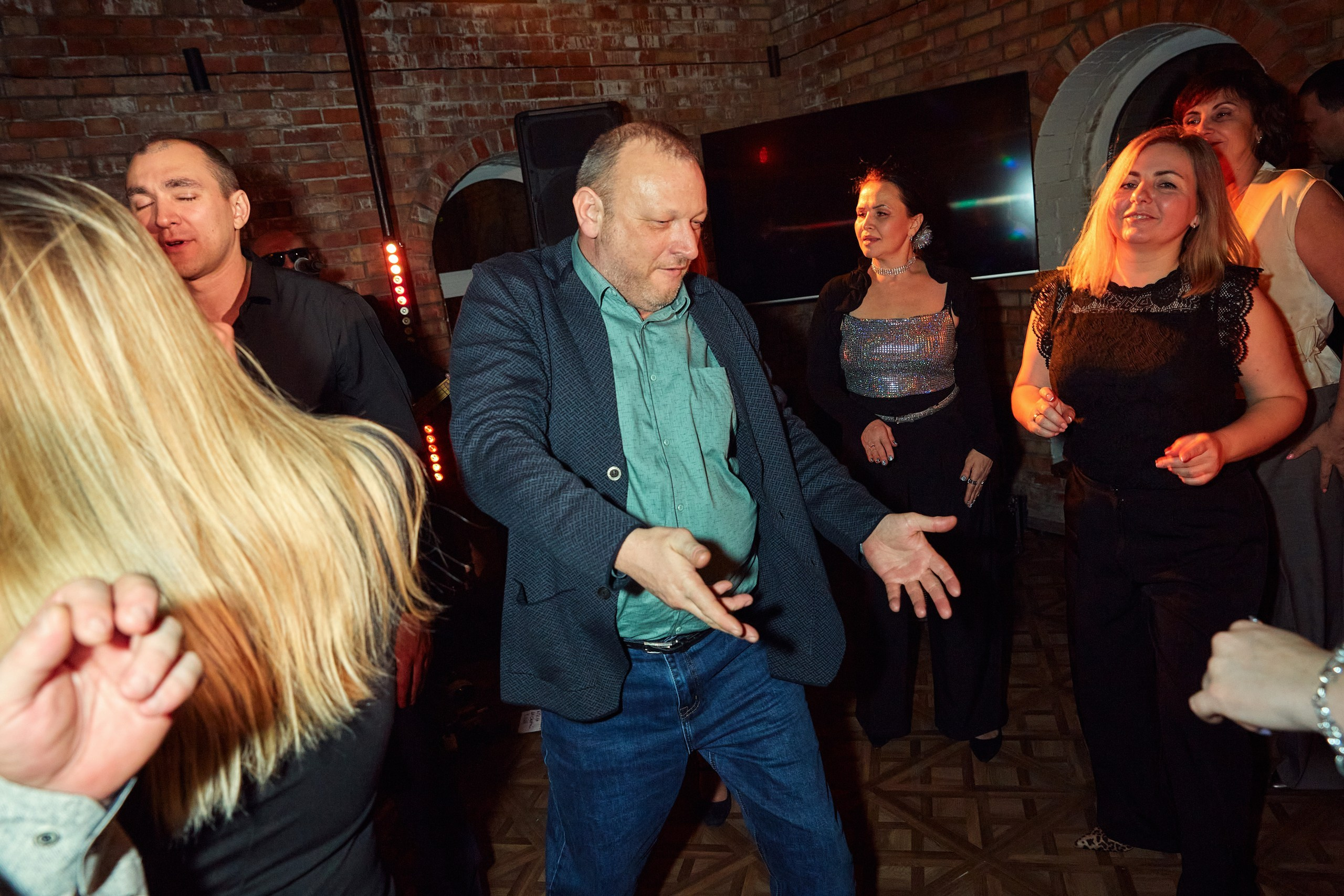 Компания Clarity / Пространство HIDE. Антон Артюшин, портретный фотограф. Москва