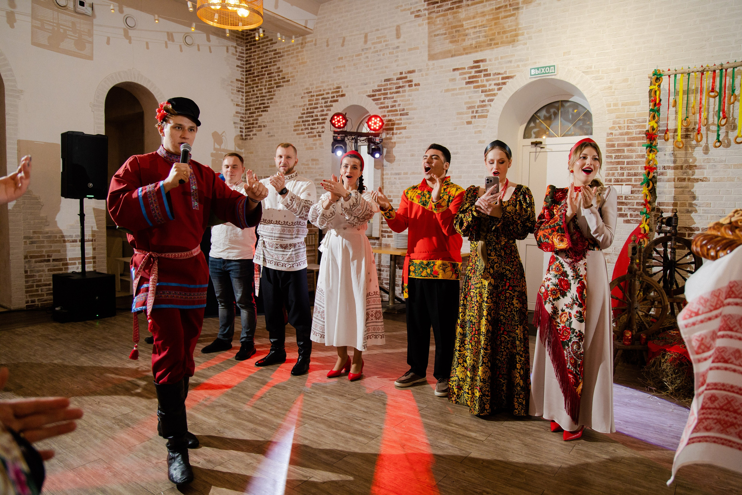 M+E. Организация и съёмка мероприятий любого формата. Иван Быков