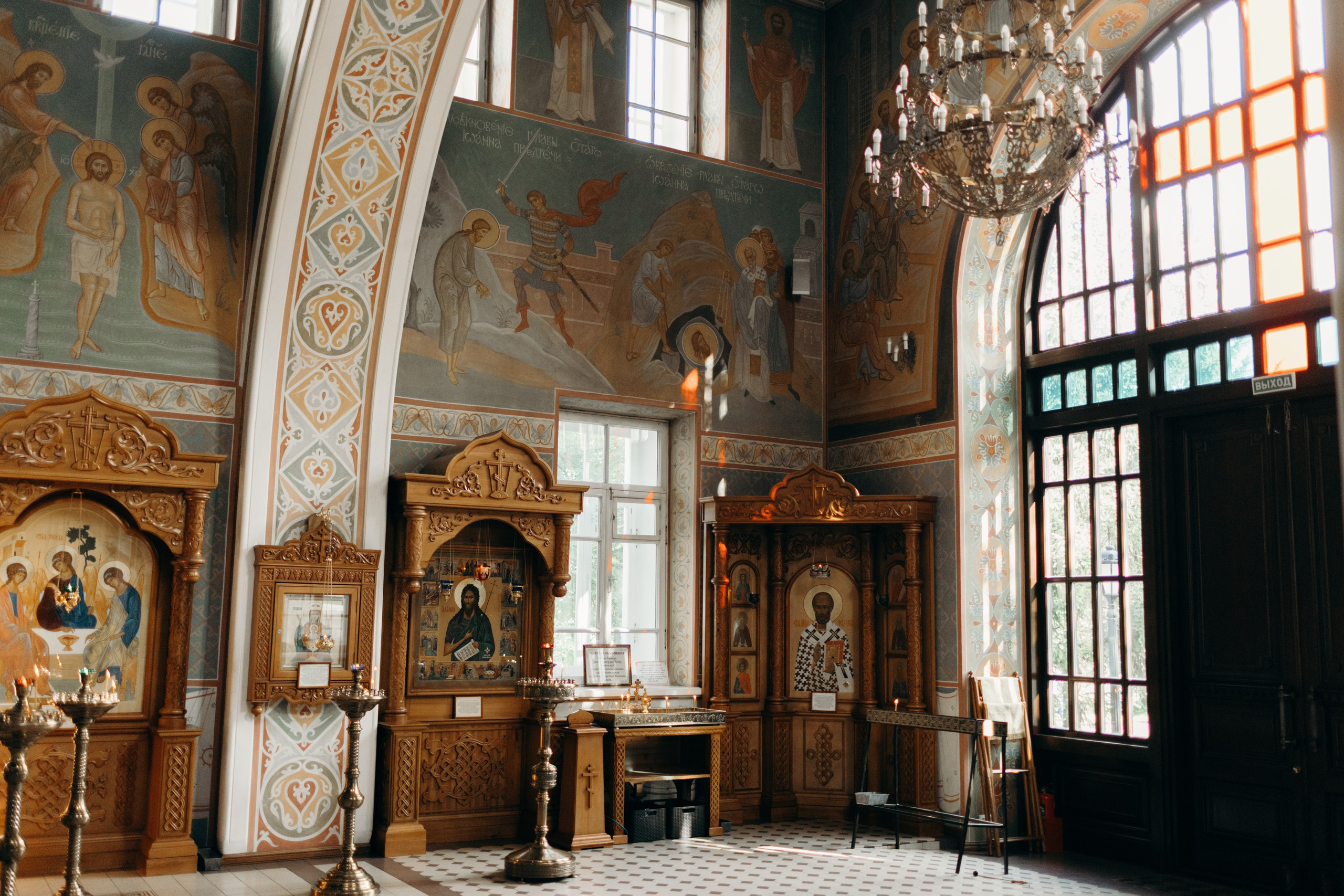 Венчание Храм-Иоанна Предтечи. Фотограф свадебный семейный в Красноярске Шукшина Наталья