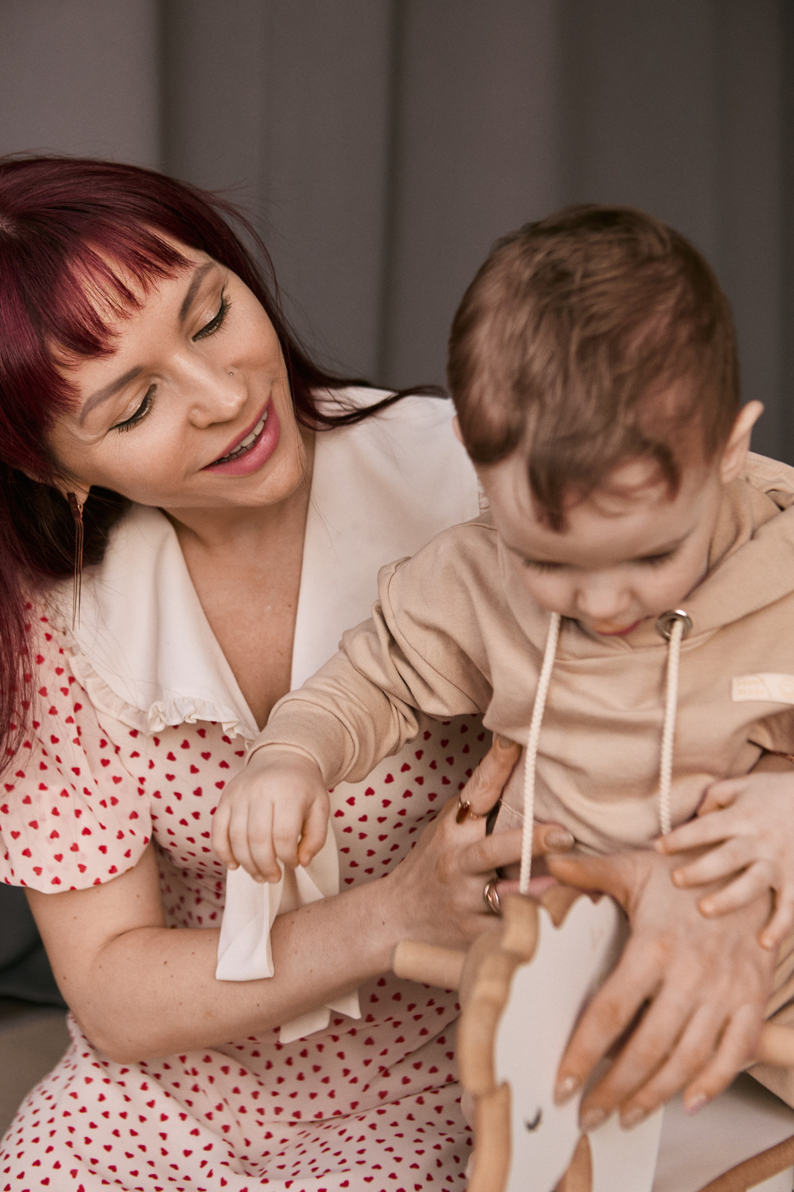 Семейная новогодняя фотосессия в студии