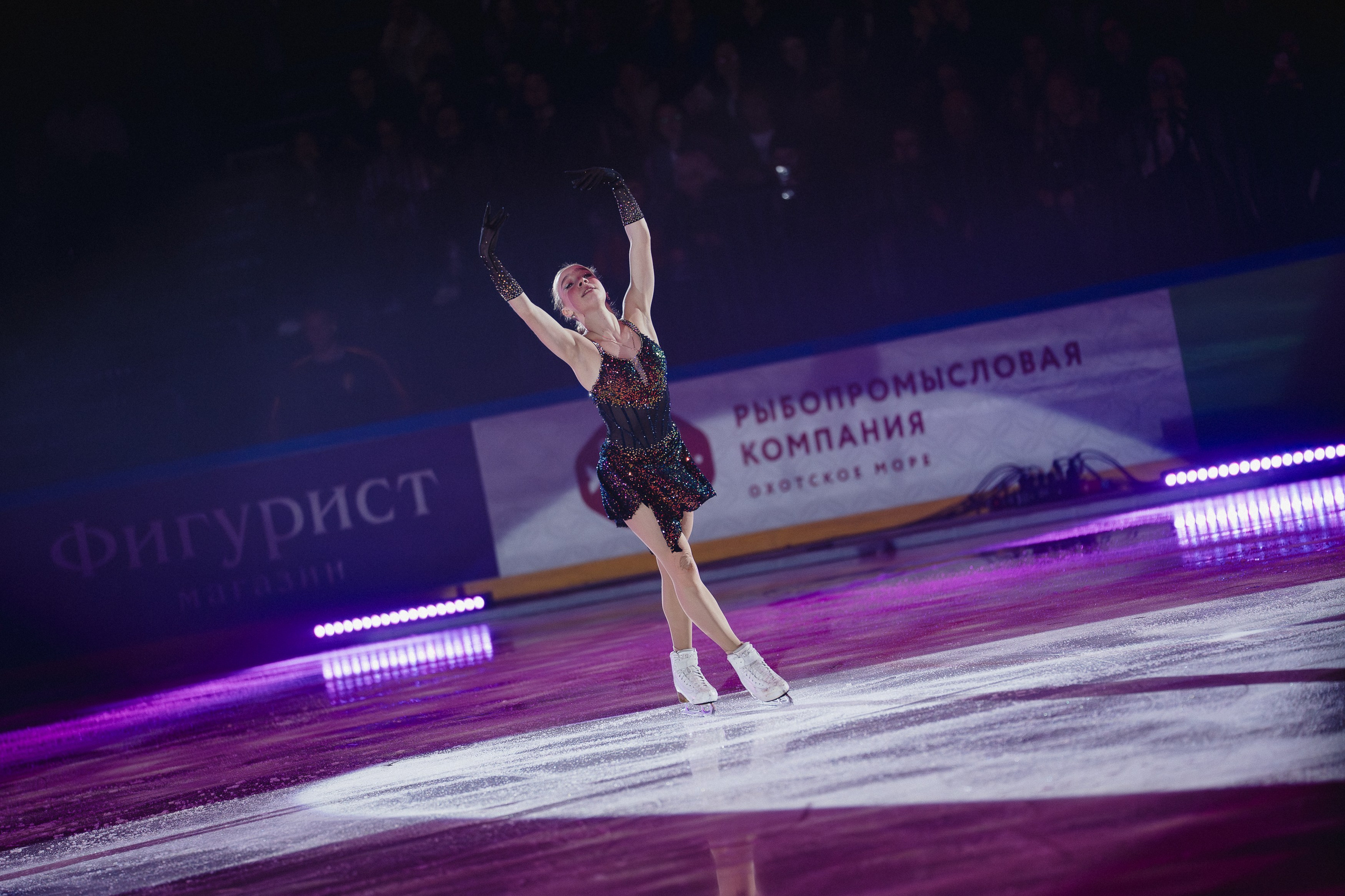 Шоу Этери Тутберидзе в Новосибирске. Воробьева Ксения — Спортивный и танцевальный фотограф Новосибирск