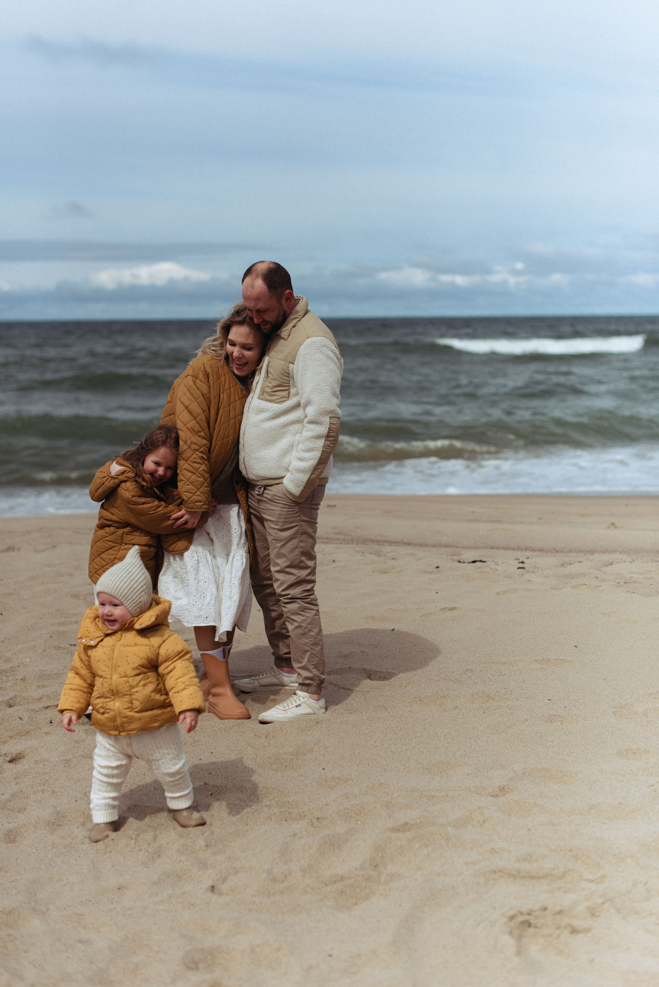 Семейная съемка у моря. Женский фотограф в Москве и МО