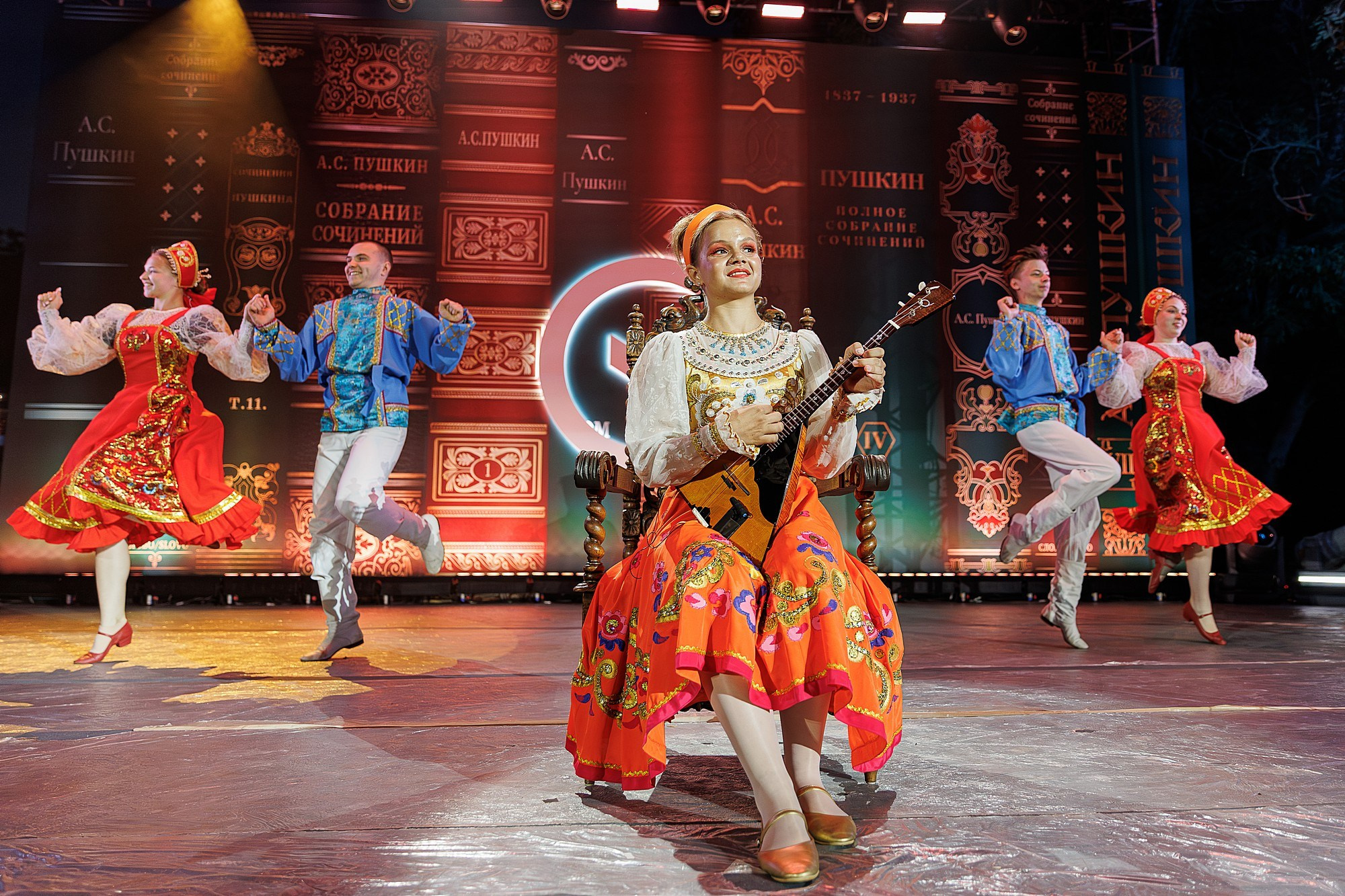 Открытие мультимедийного фонтана | СБЕР. Боченков Вадим | Фотограф в Пскове и Санкт-Петербурге