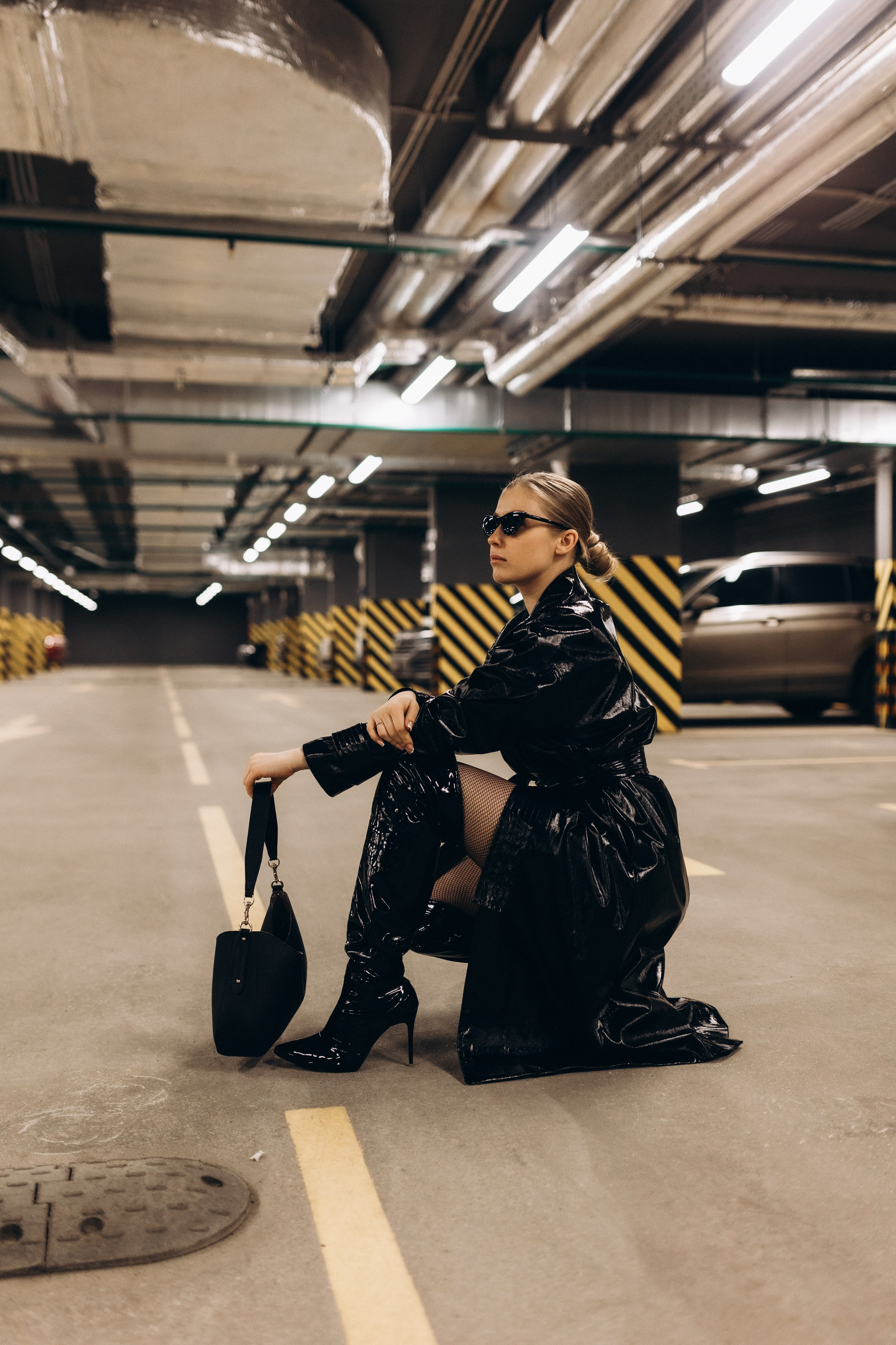 Наташа и парковка. Фотограф Артем Бросов в Санкт-Петербурге и Дубае