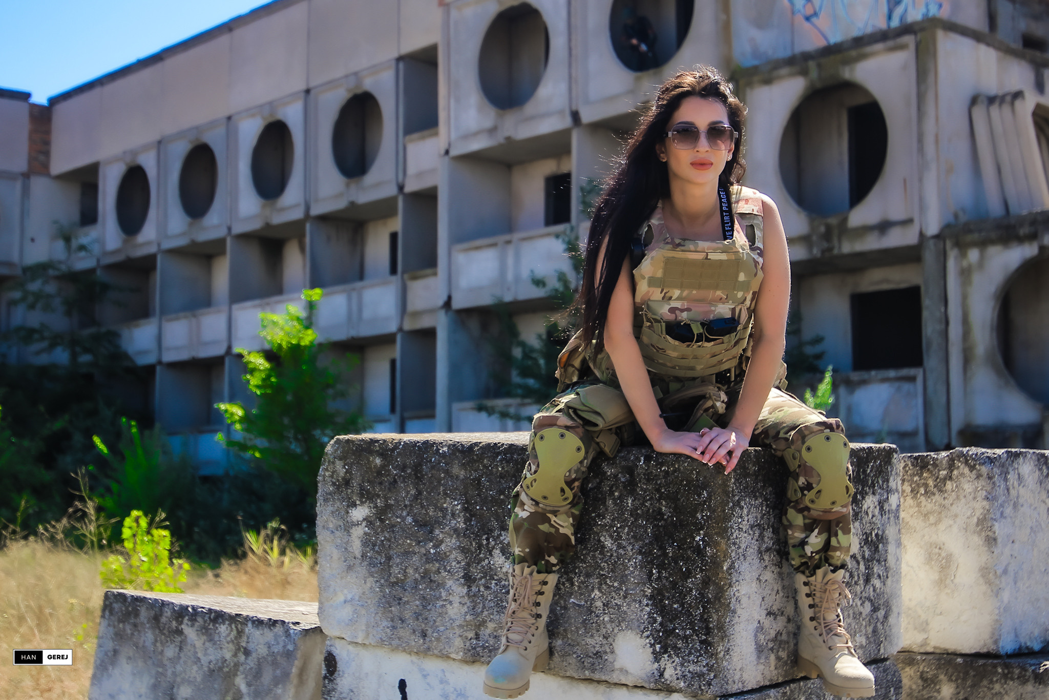 ANNA MILITARY. Фотограф в Крыму Григорий