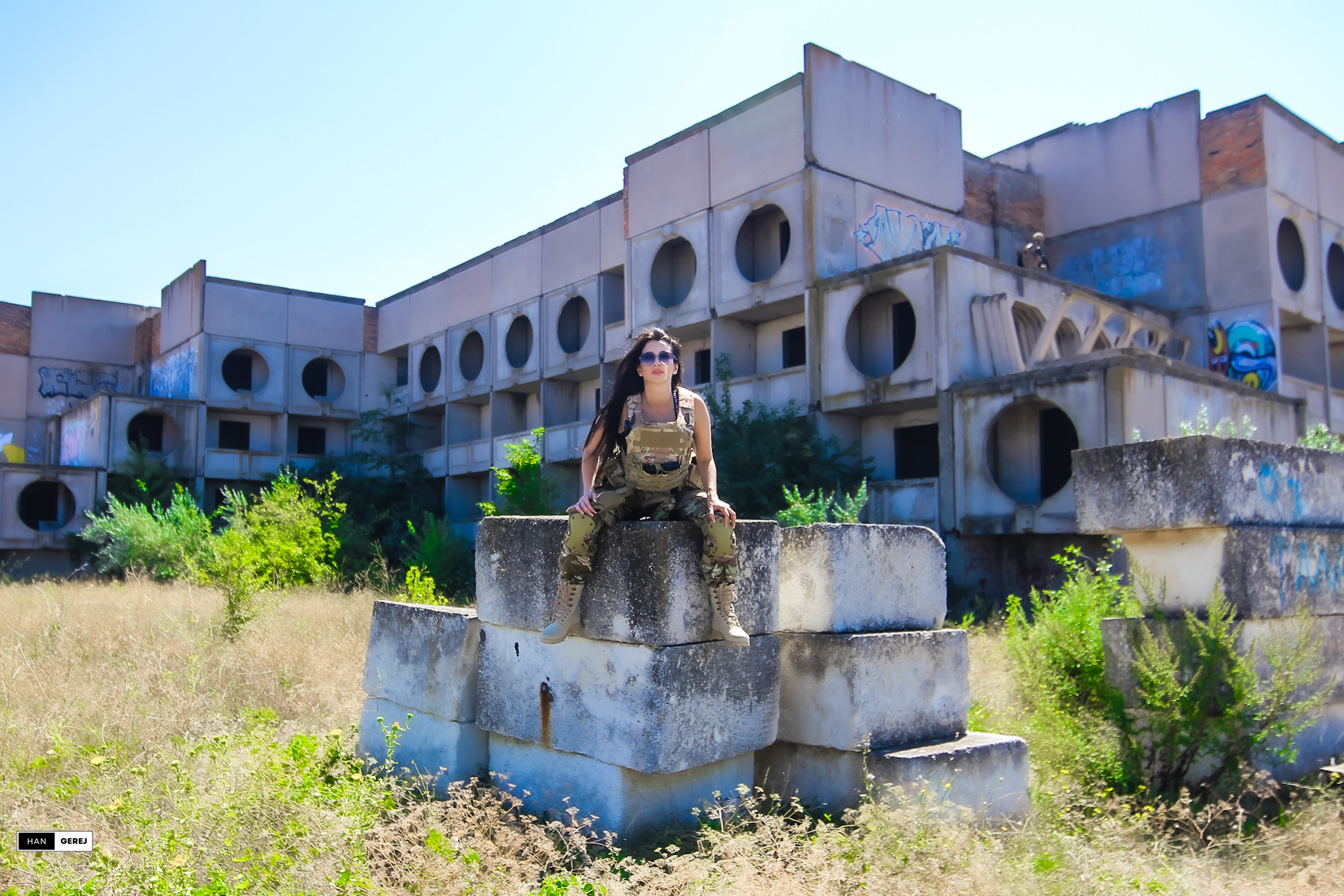 ANNA MILITARY. Фотограф в Крыму Григорий