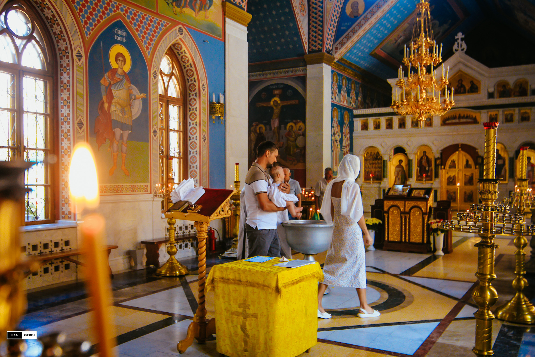 «Церковь всех Крымских святых и Федора Стратилата» Крещение Алушта. Фотограф в Крыму Григорий