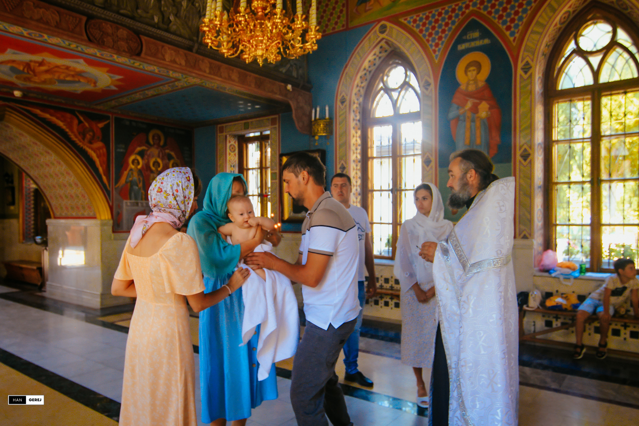 «Церковь всех Крымских святых и Федора Стратилата» Крещение Алушта. Фотограф в Крыму Григорий