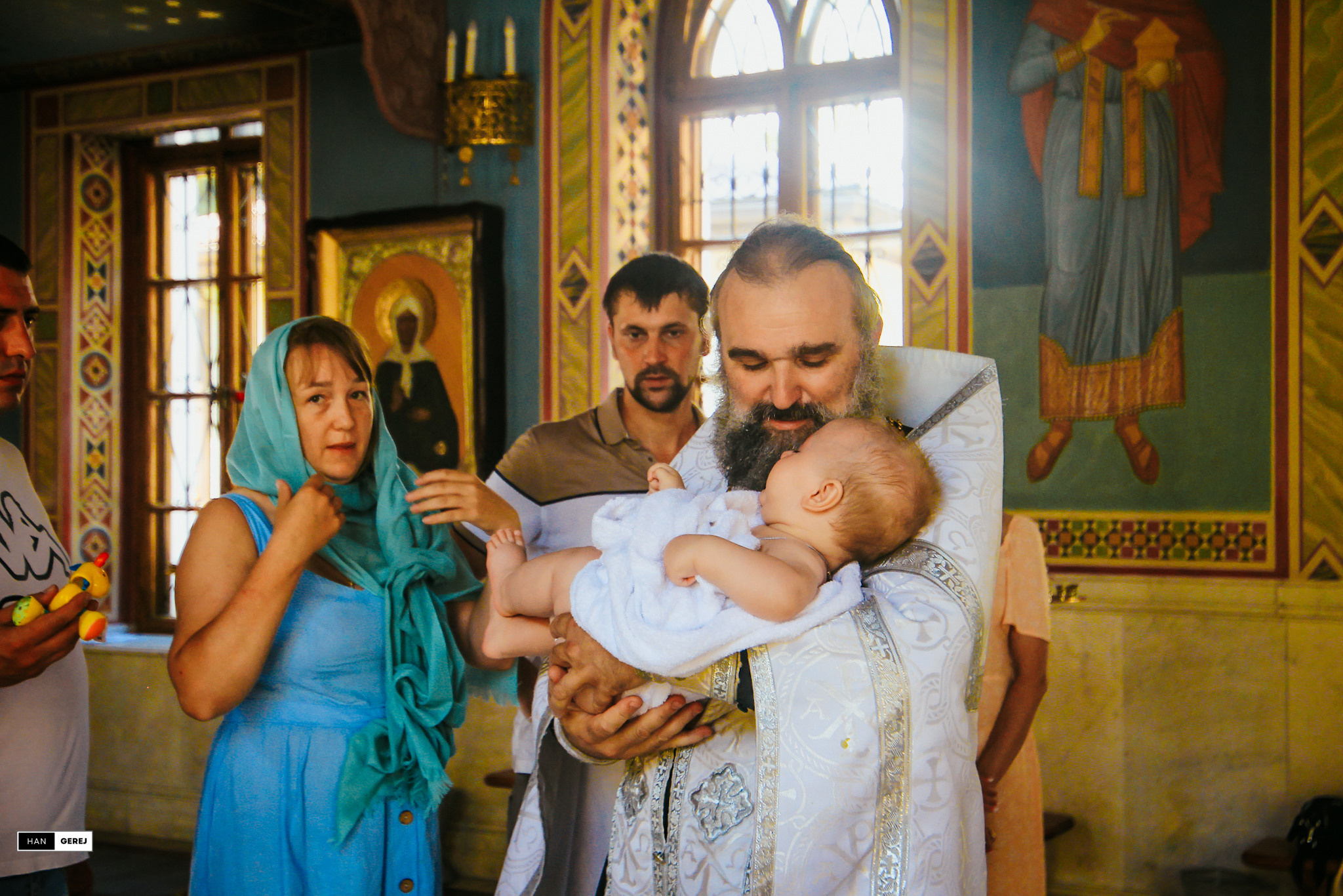 «Церковь всех Крымских святых и Федора Стратилата» Крещение Алушта. Фотограф в Крыму Григорий