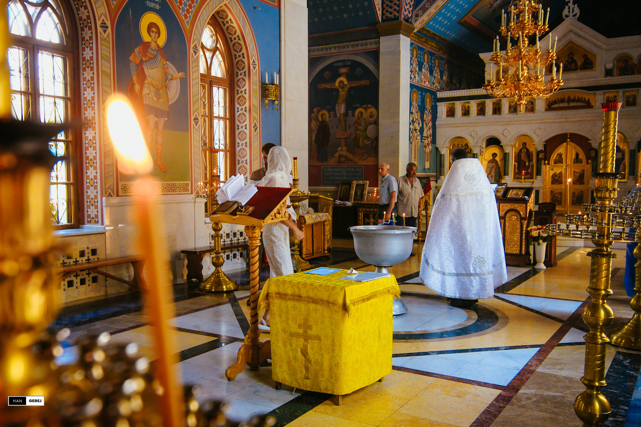 «Церковь всех Крымских святых и Федора Стратилата» Крещение Алушта. Фотограф в Крыму Григорий