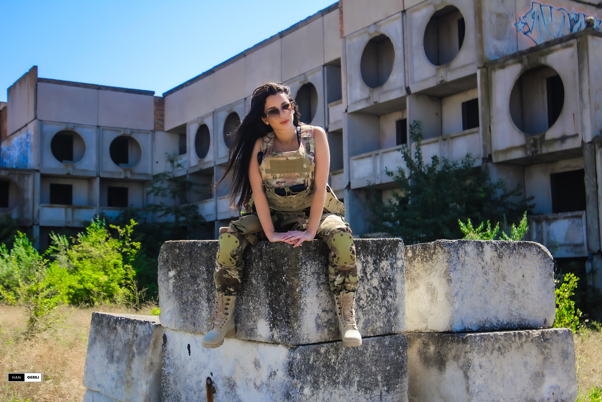 ANNA MILITARY. Фотограф в Крыму Григорий