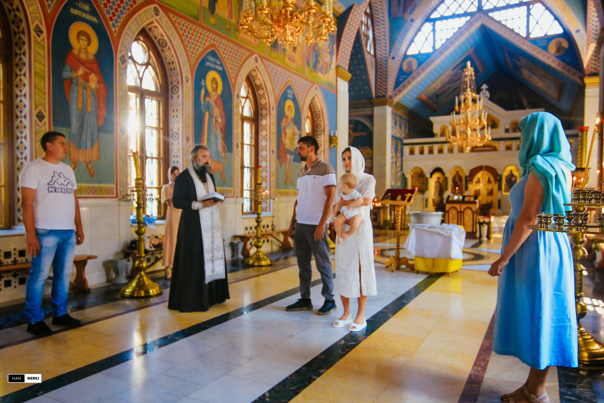 «Церковь всех Крымских святых и Федора Стратилата» Крещение Алушта. Фотограф в Крыму Григорий