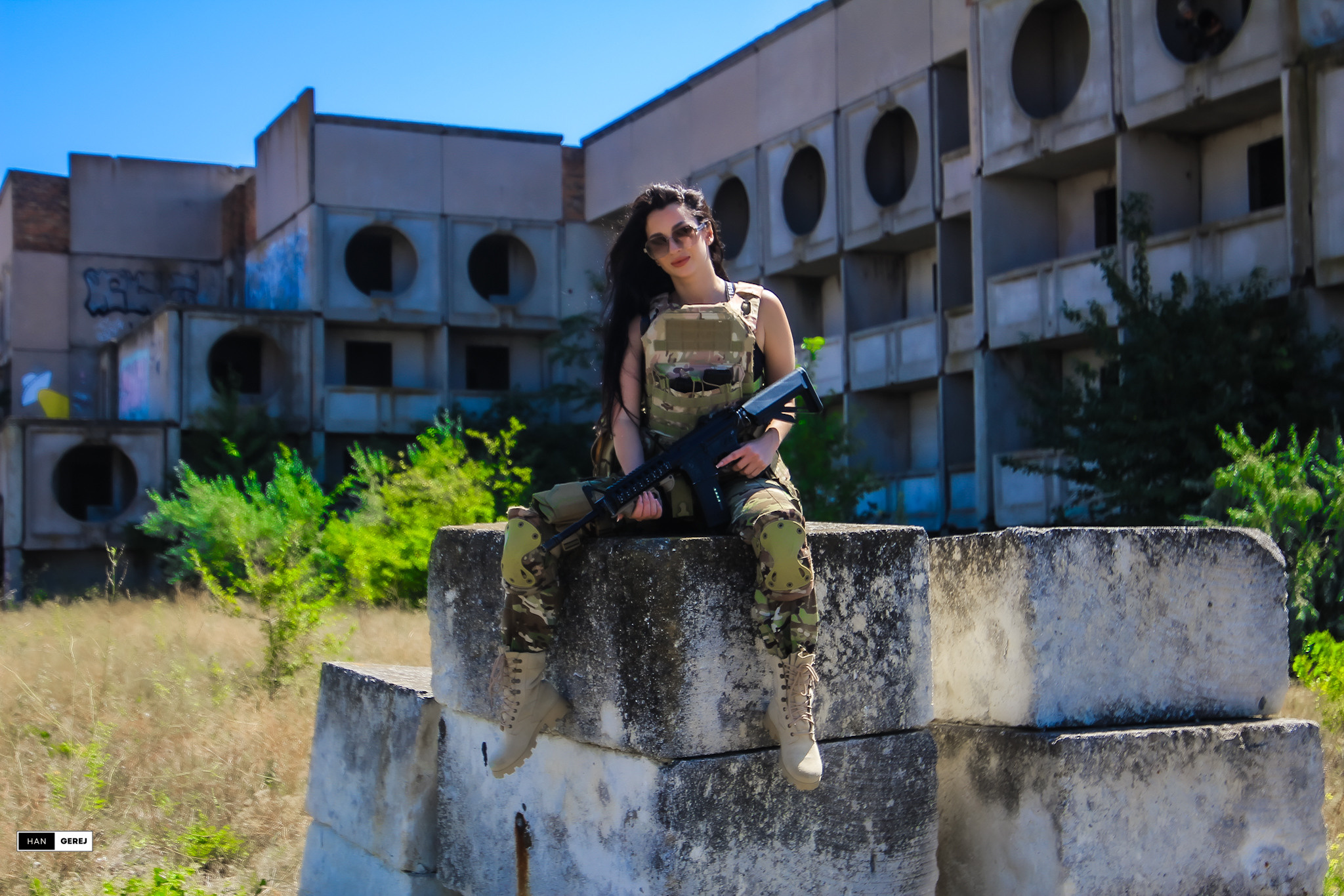ANNA MILITARY. Фотограф в Крыму Григорий