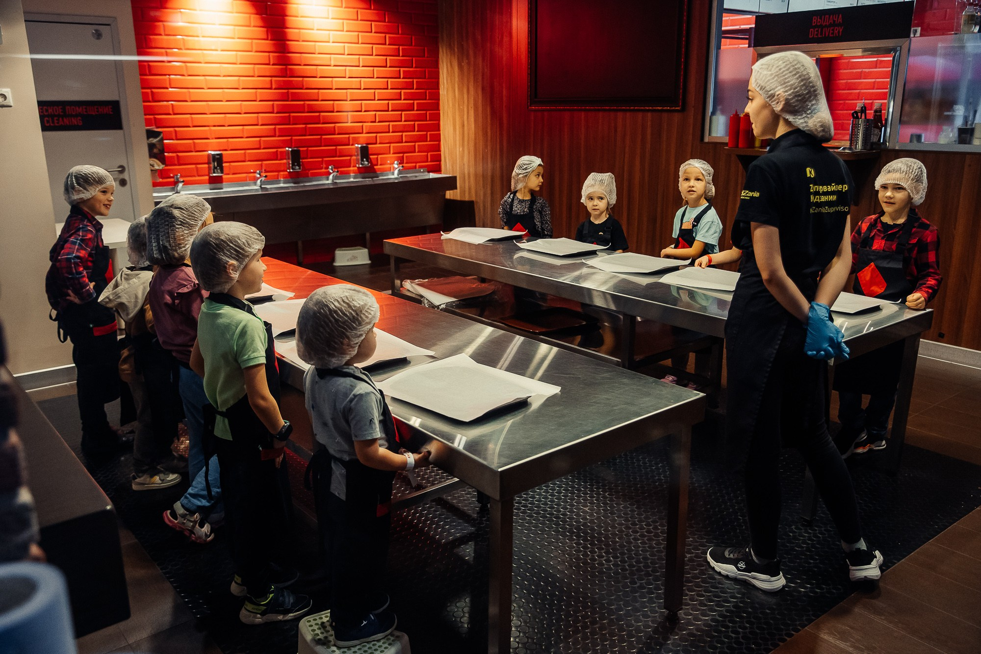 Кидзания НГ корпоратив 17.12.2022. Свадебный и семейный фотограф в Москве и Лобне Евгений Пушкин