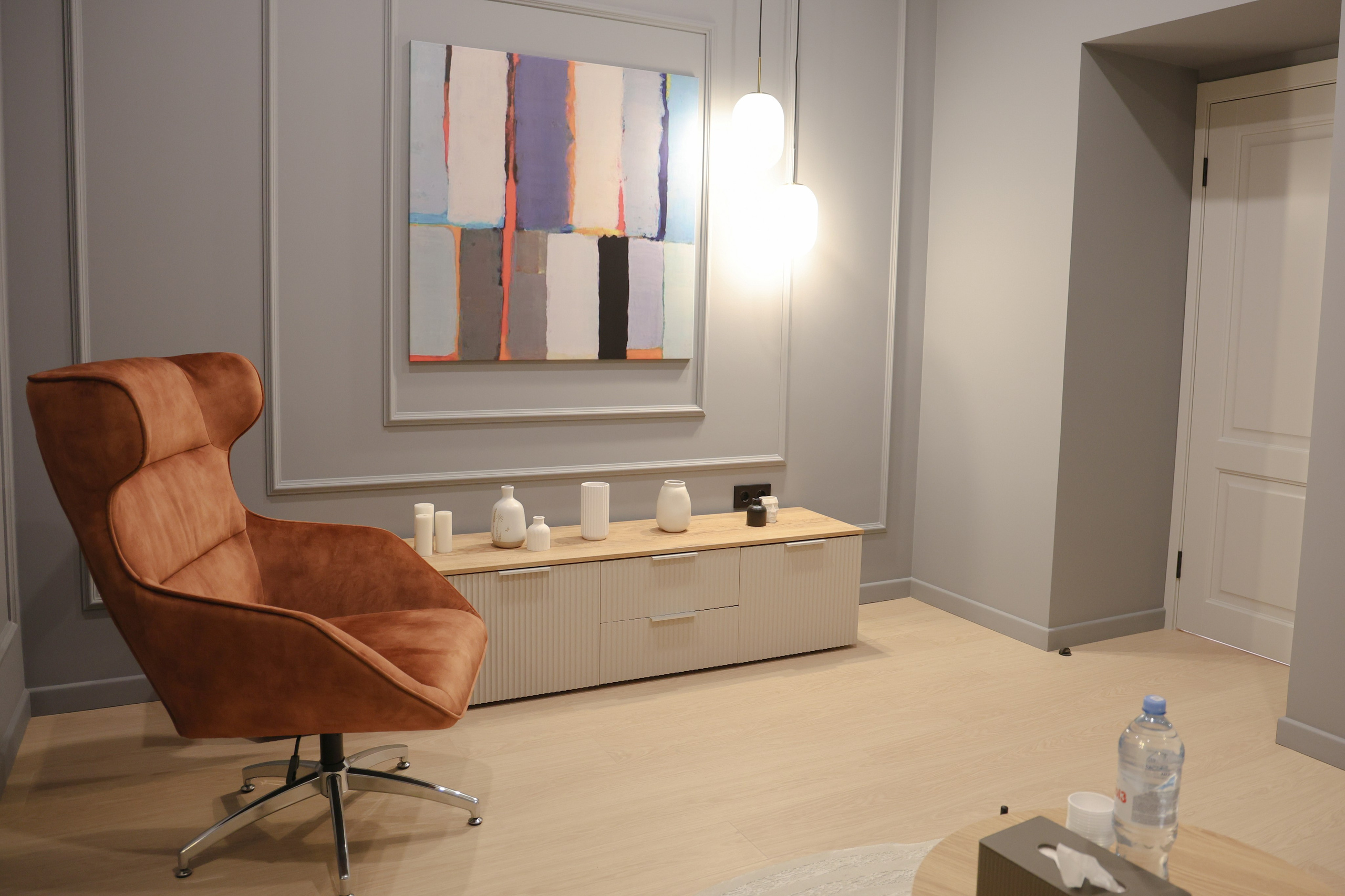 Интерьер, интерьерная съемка, аренда недвижимости, продажа недвижимости, квартира, офис, студия, склад, коворкинг. Свадебный, семейный, женский и детский фотограф из Екатеринбурга