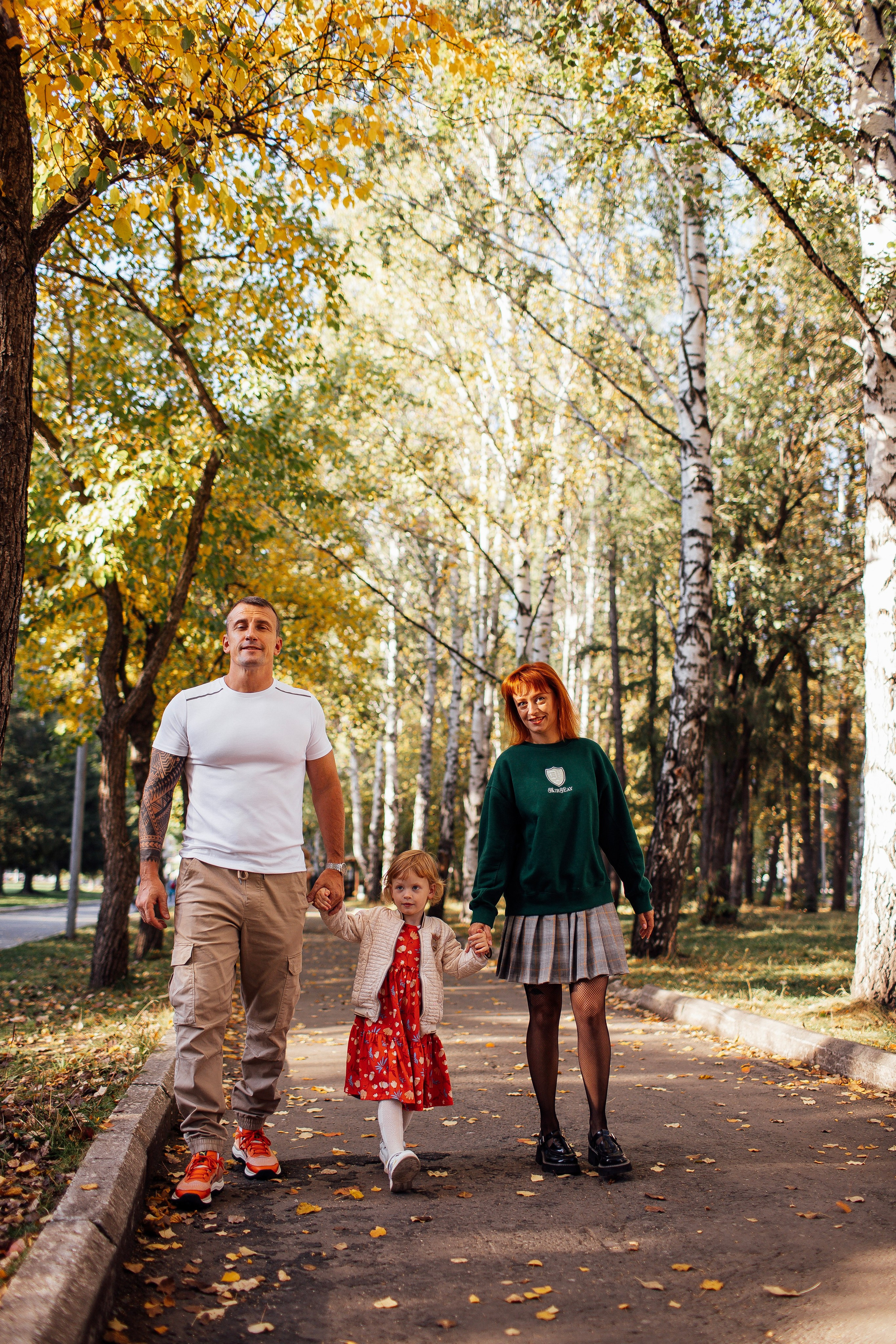 Саша Наташа и Анжелика. Семейная съемка — это красивый способ признаться своей семье в любви