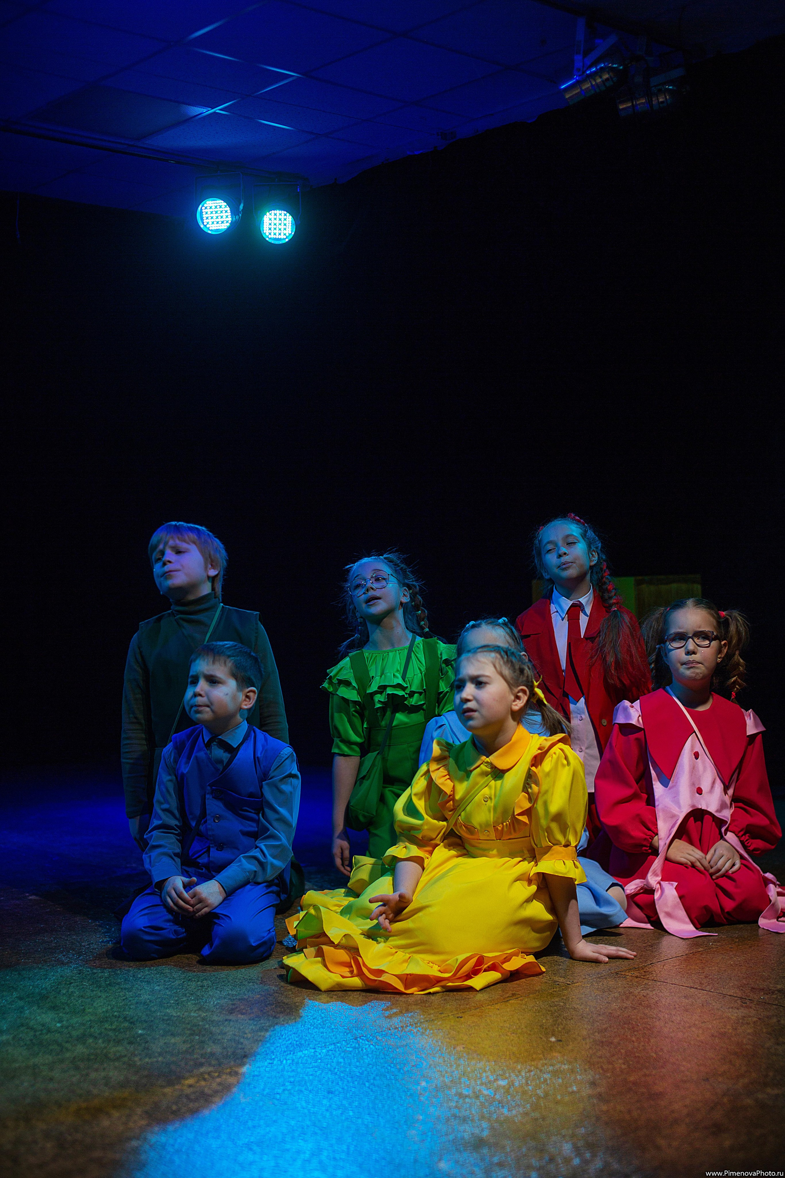 Карандаши «Театрум» ДТЦ, февраль. Семейный и детский фотограф в Петрозаводске