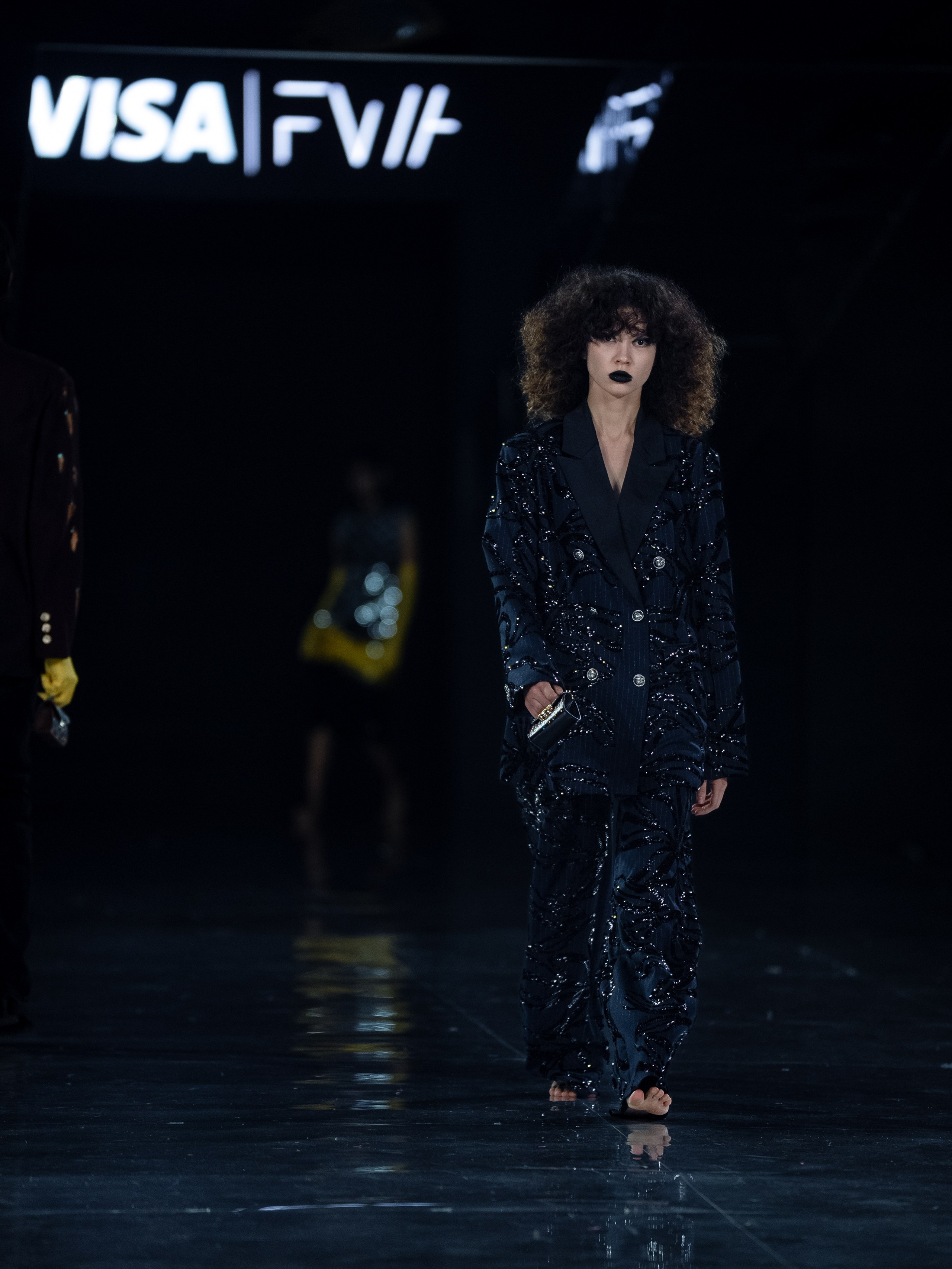 Visa Fashion Week Almaty Manuk Aleksanyan. Сайт Алматинского НЮ АРТ, будуар и фэшн фотографа Дениса Карпенко