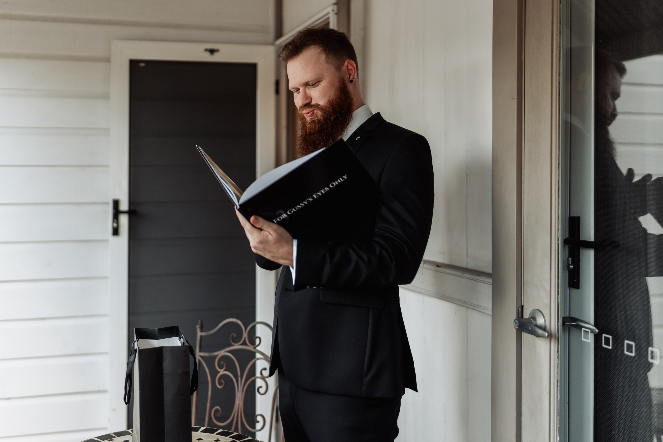 …Sweet embrace. Golden Moments Editing — We do Wedding’s Retouch and Video Editing