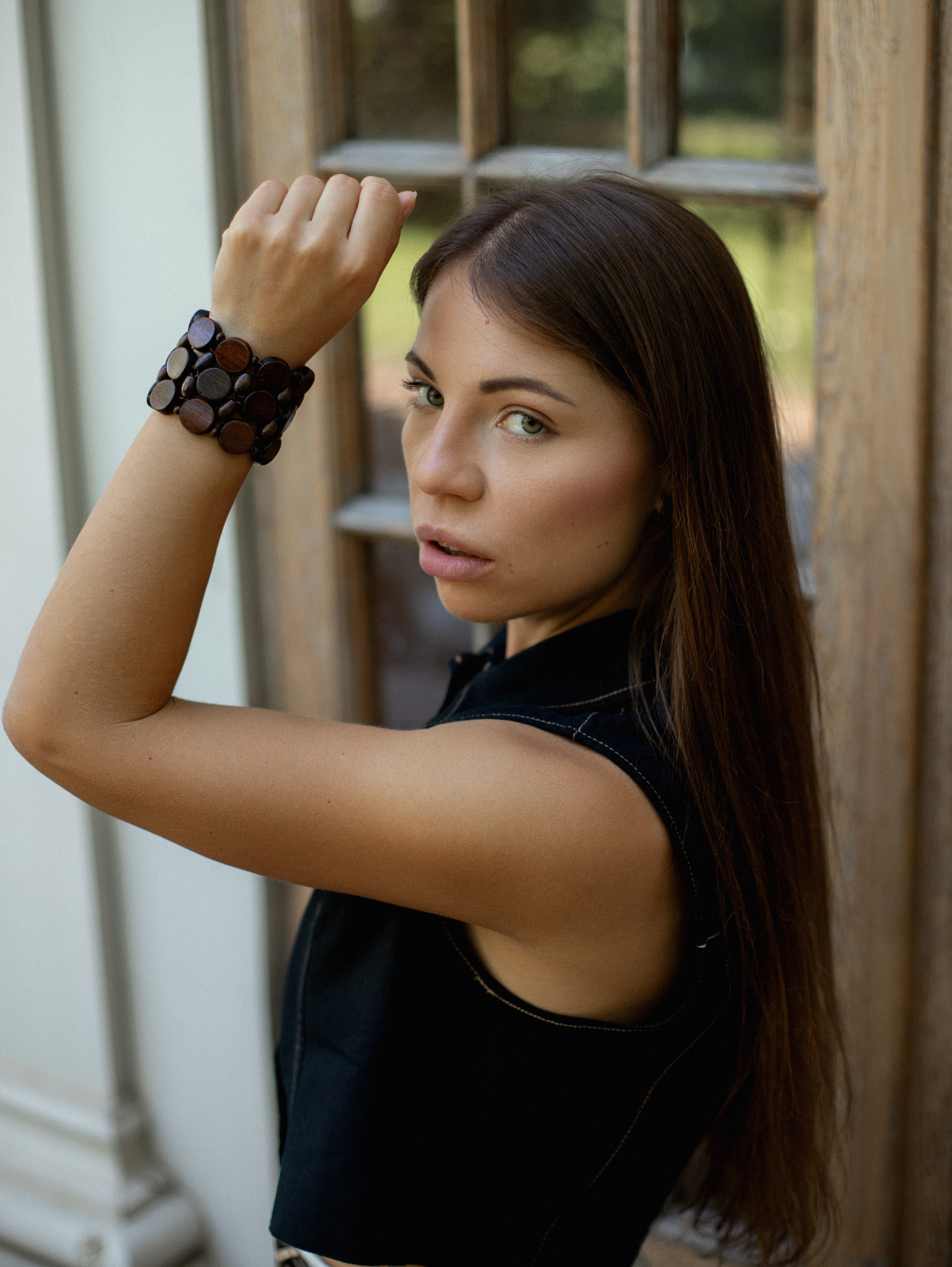 Прекрасная Яна в Летнем саду. Семейный фотограф в Санкт-Петербурге Ирина Иванова