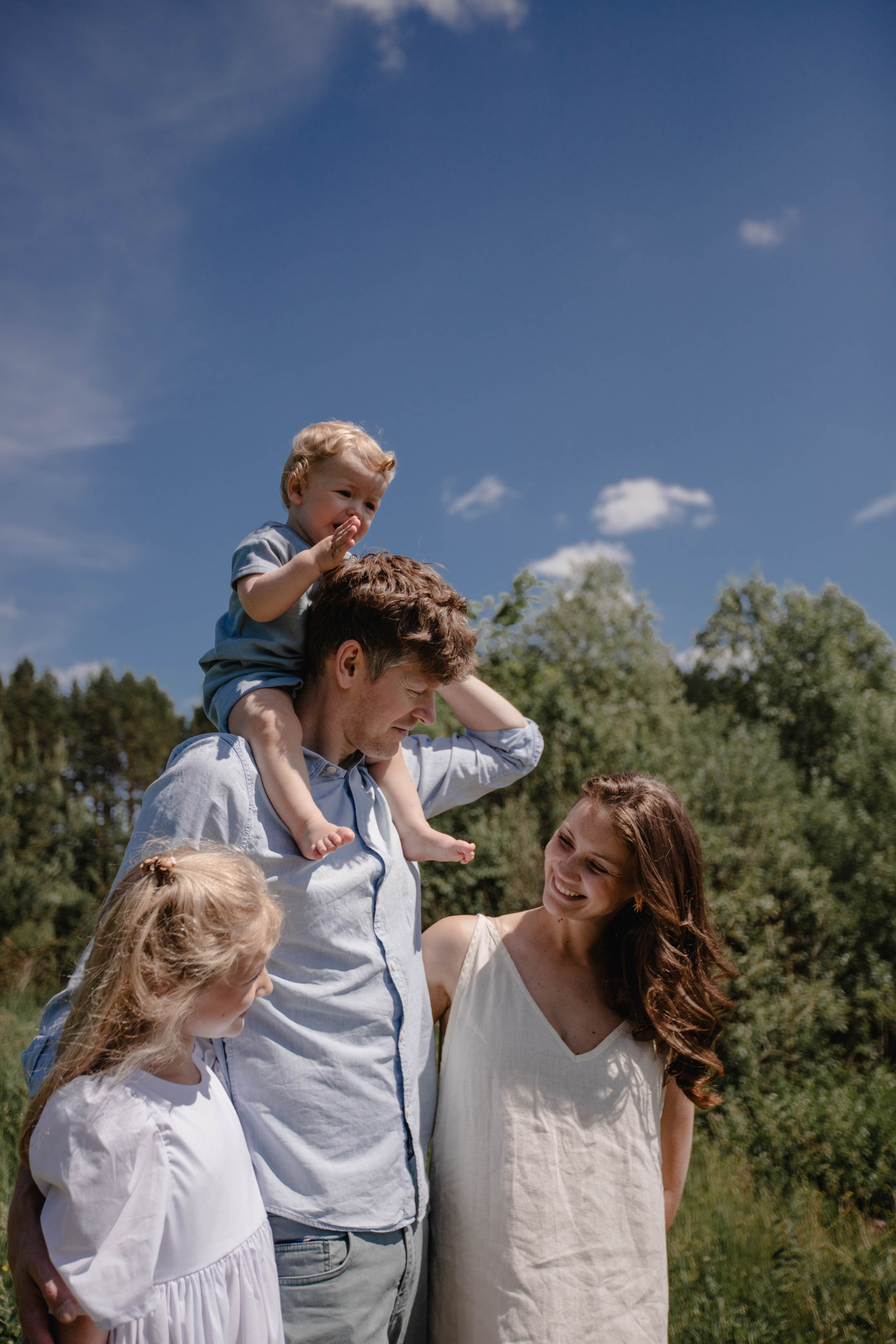 Семейная съёмка у воды