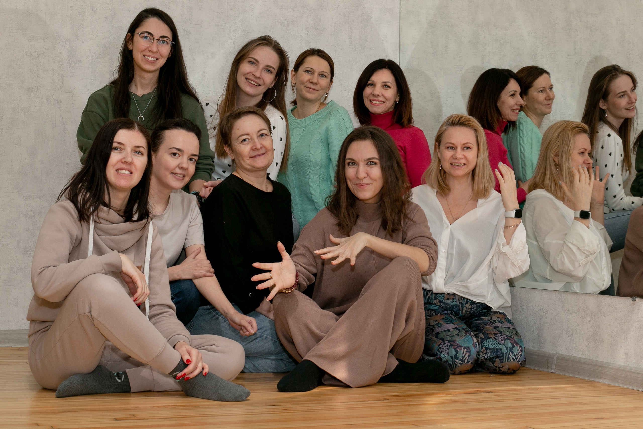 Тренинг «Свобода голоса» Алёны Борздой. Фотограф в Новосибирске Краснова Евгения