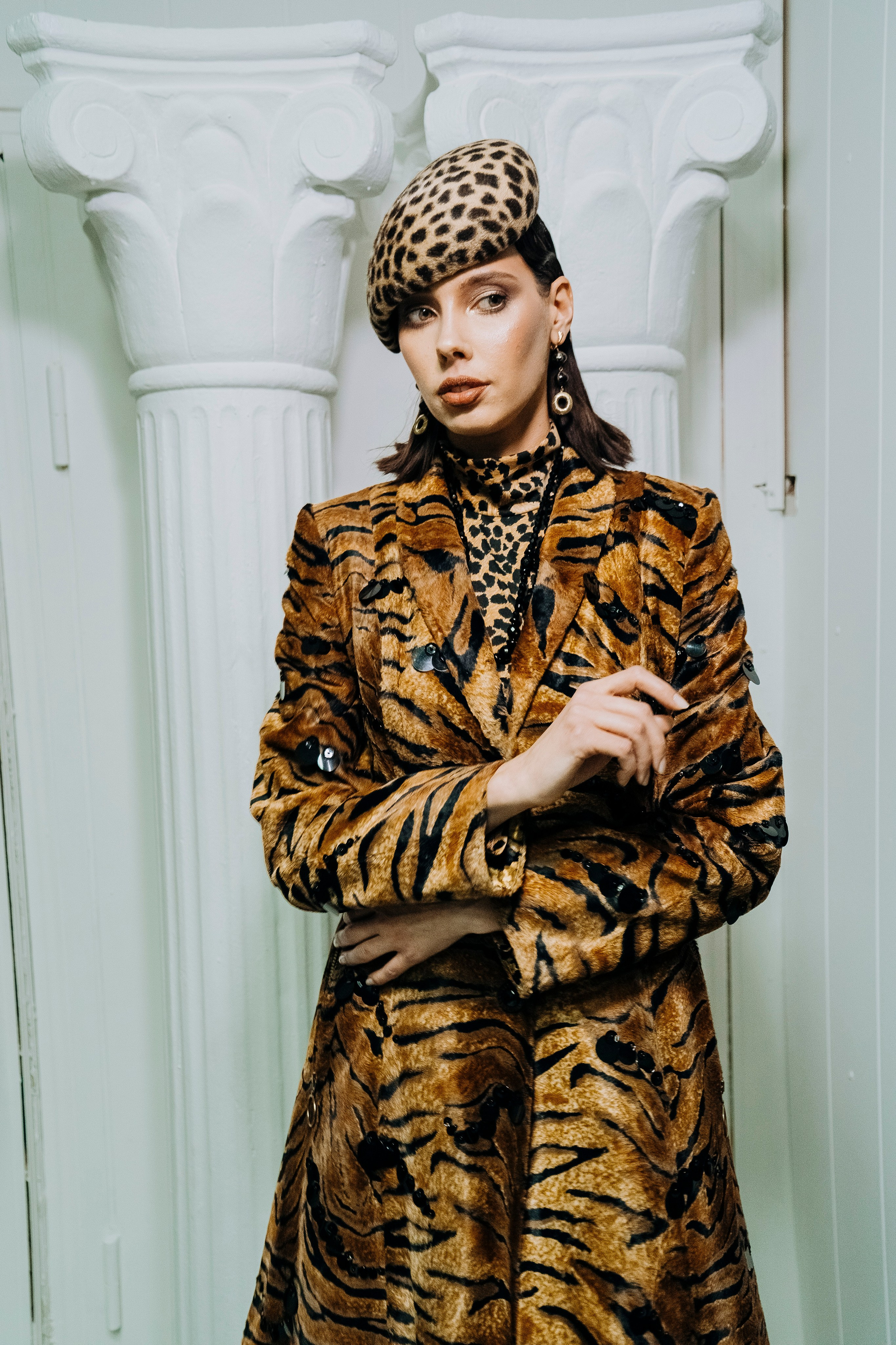 Возвращение легенды: Староновогодний показ Вячеслава Зайцева Больше: https://sinonim.org/improve#res. Профессиональный портретный фотограф в Москве Владимир Глаголев