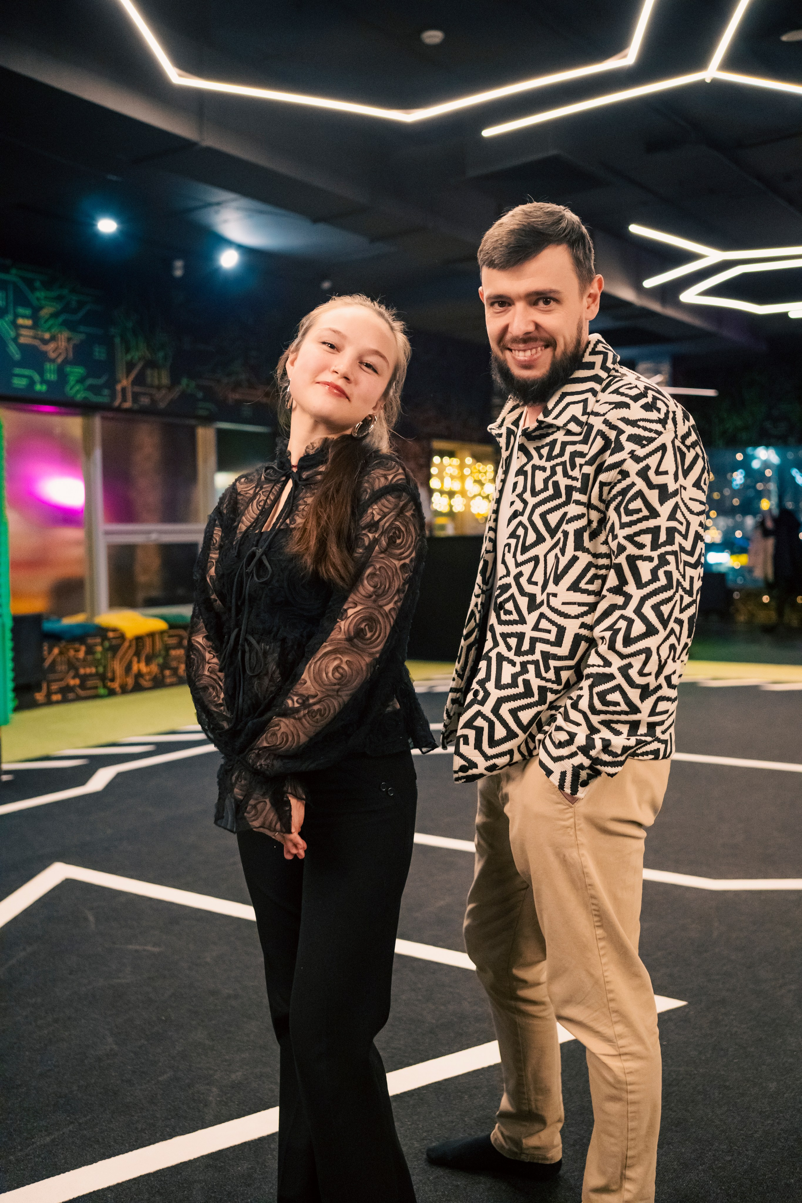 VR (November-December 2024). Felixtones