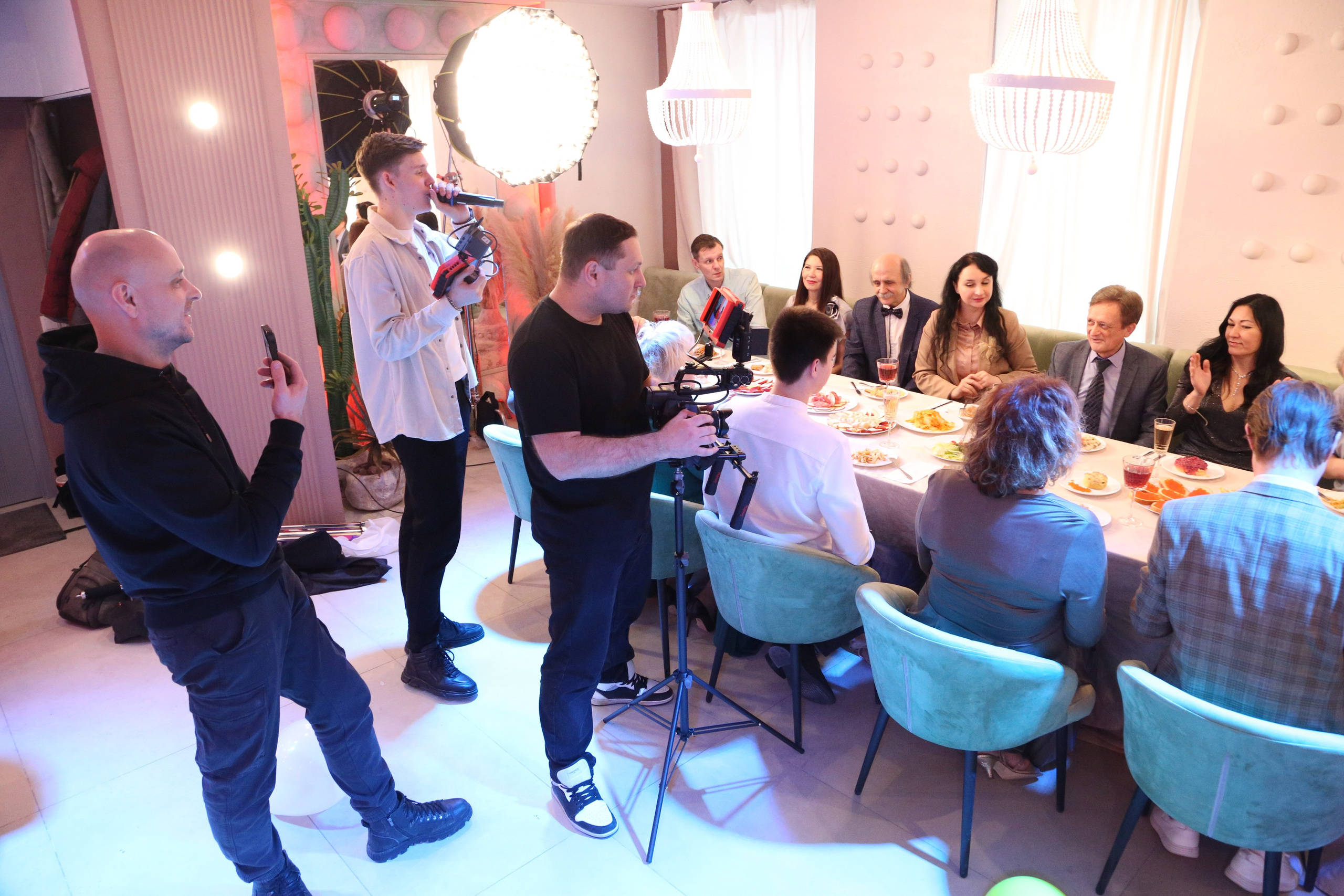 Клипы и Кино. Сергей Кошкин ВИДЕООПЕРАТОР, ОПЕРАТОР-ПОСТАНОВЩИК, ВИДЕОГРАФ