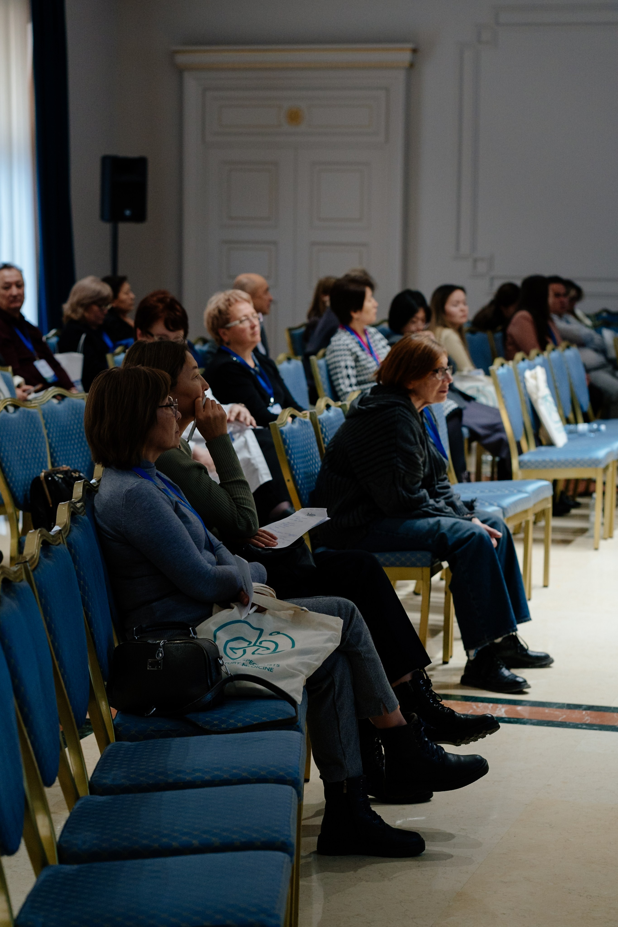 Медицинская конференция. Репортажный фотограф в Астане — Диана Калтаева, портретный фотограф