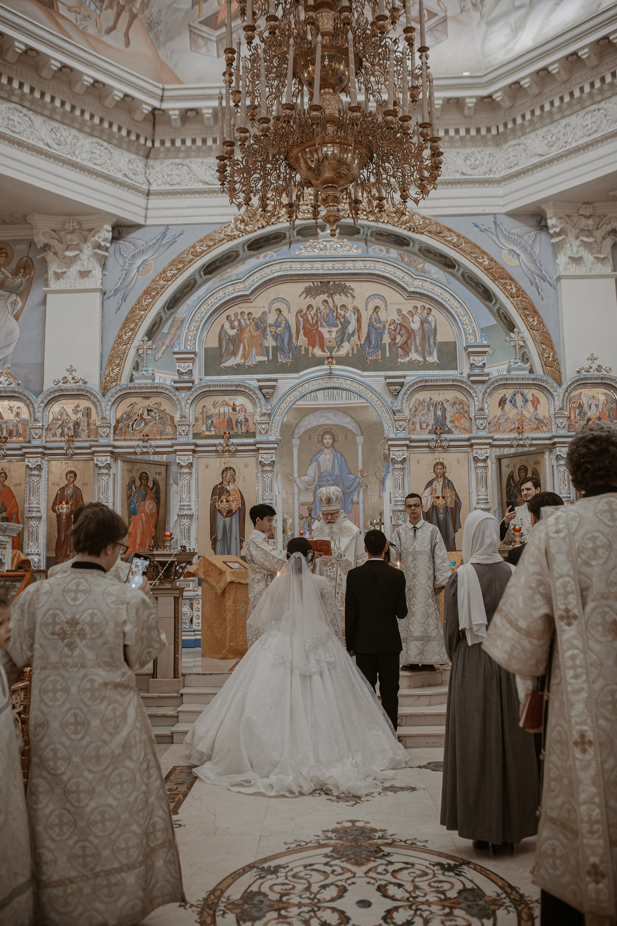 Митрополит Викентий совершил таинство Венчания. Фотограф на Крещение и Венчание в Ташкенте