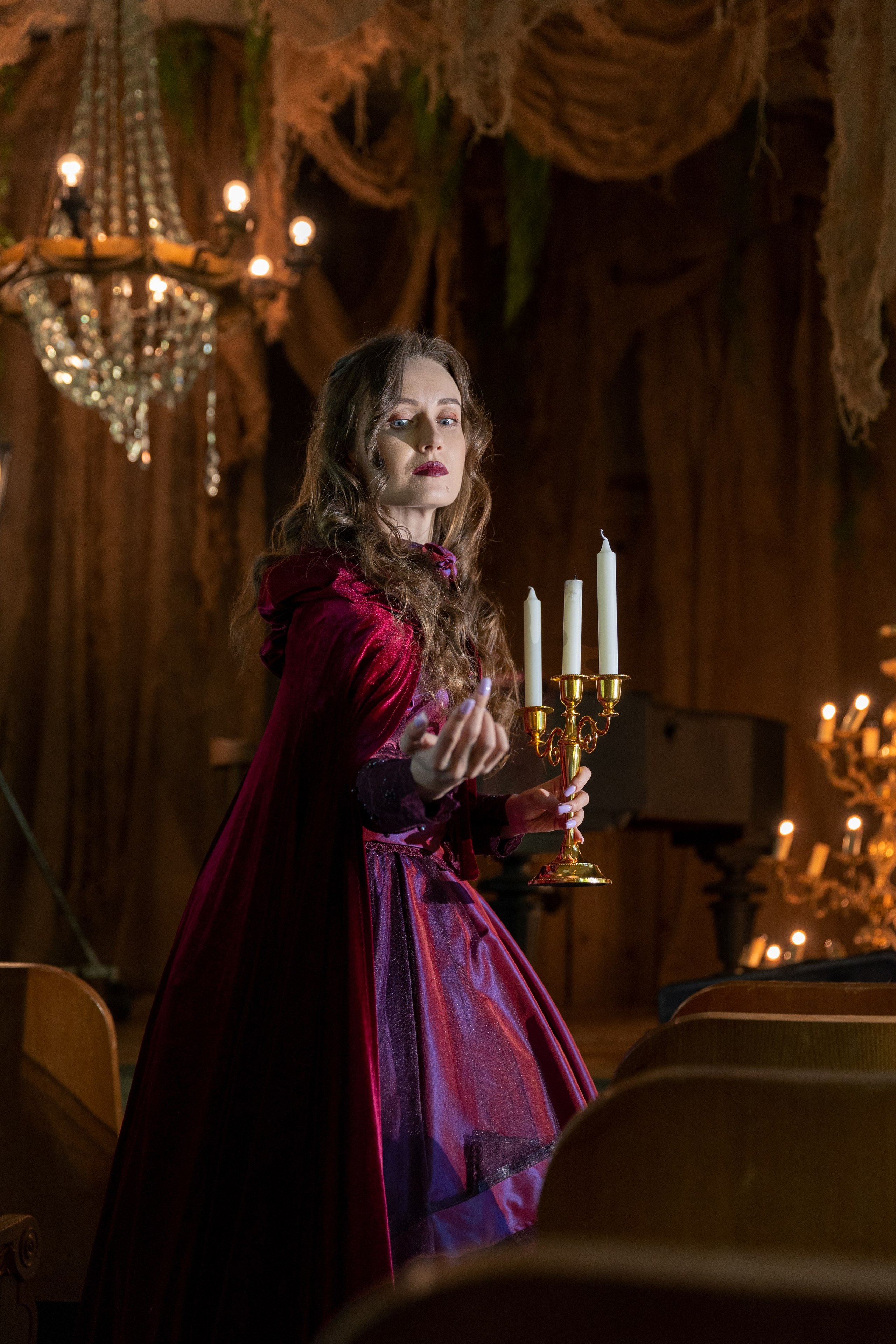 Тайны заброшенного театра