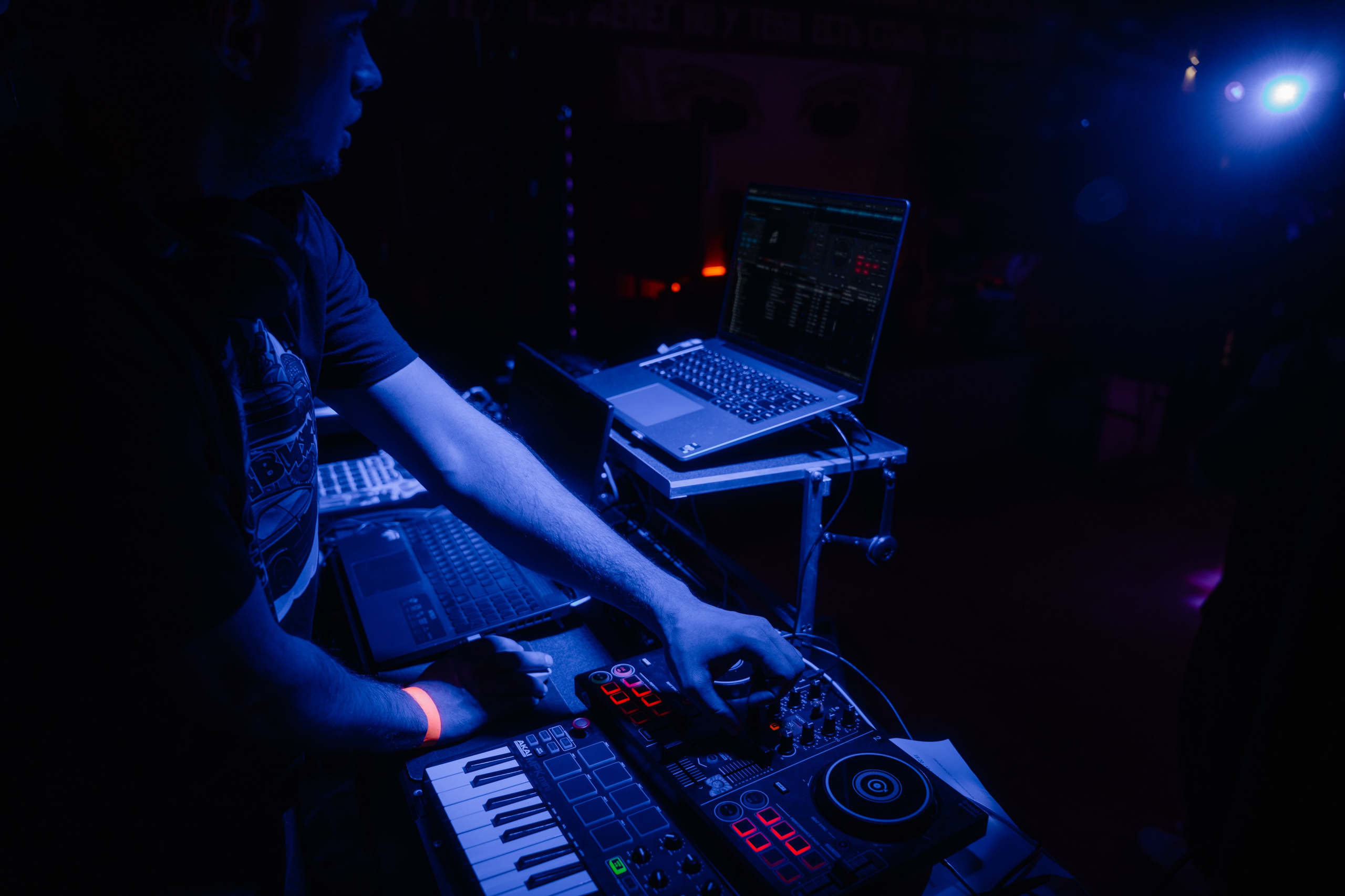 НаДвиже. Vlad Trykov