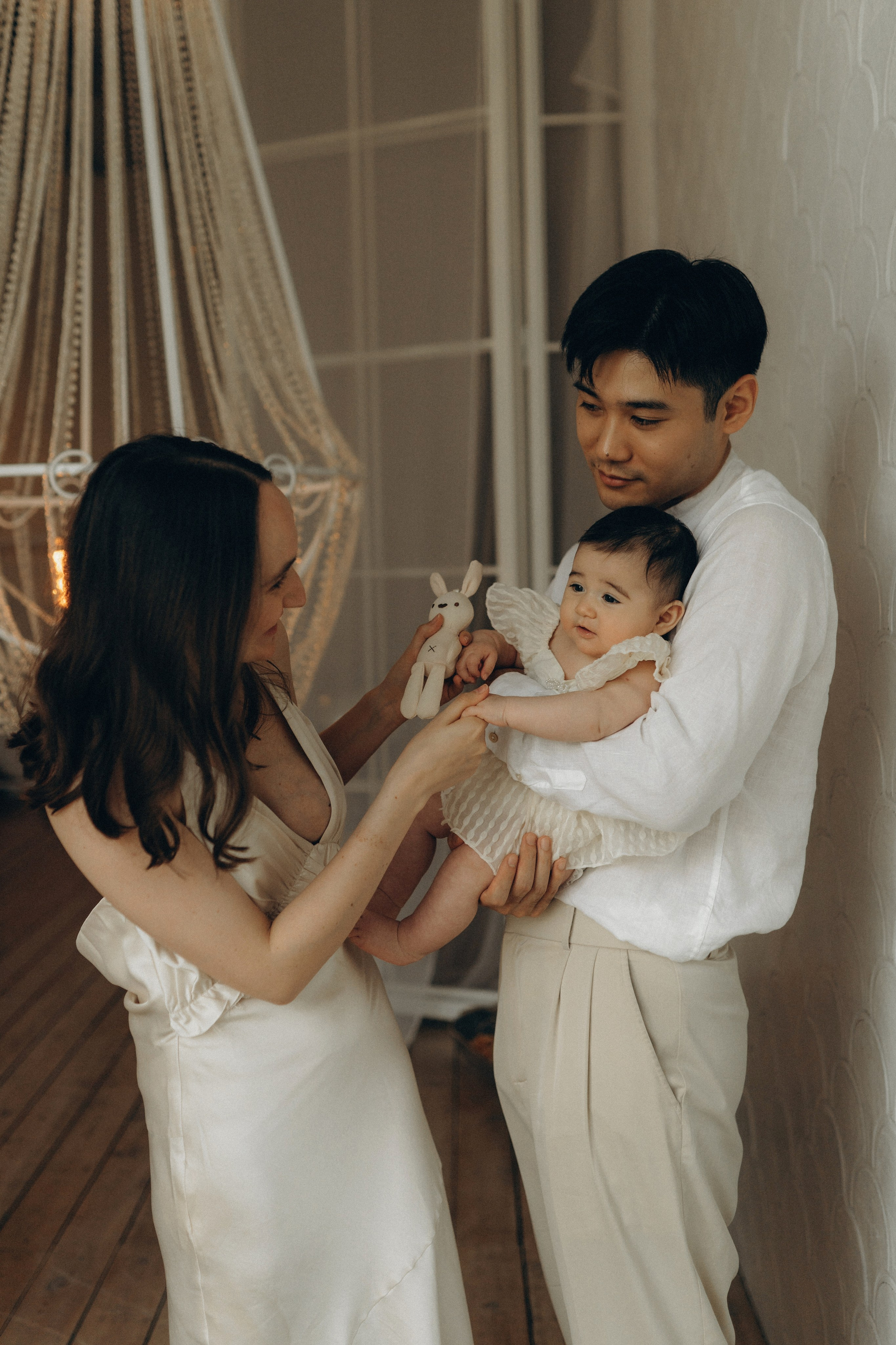 Малышка Нина и родители. Семейный lifestyle фотограф в Москве Рената Рафикова