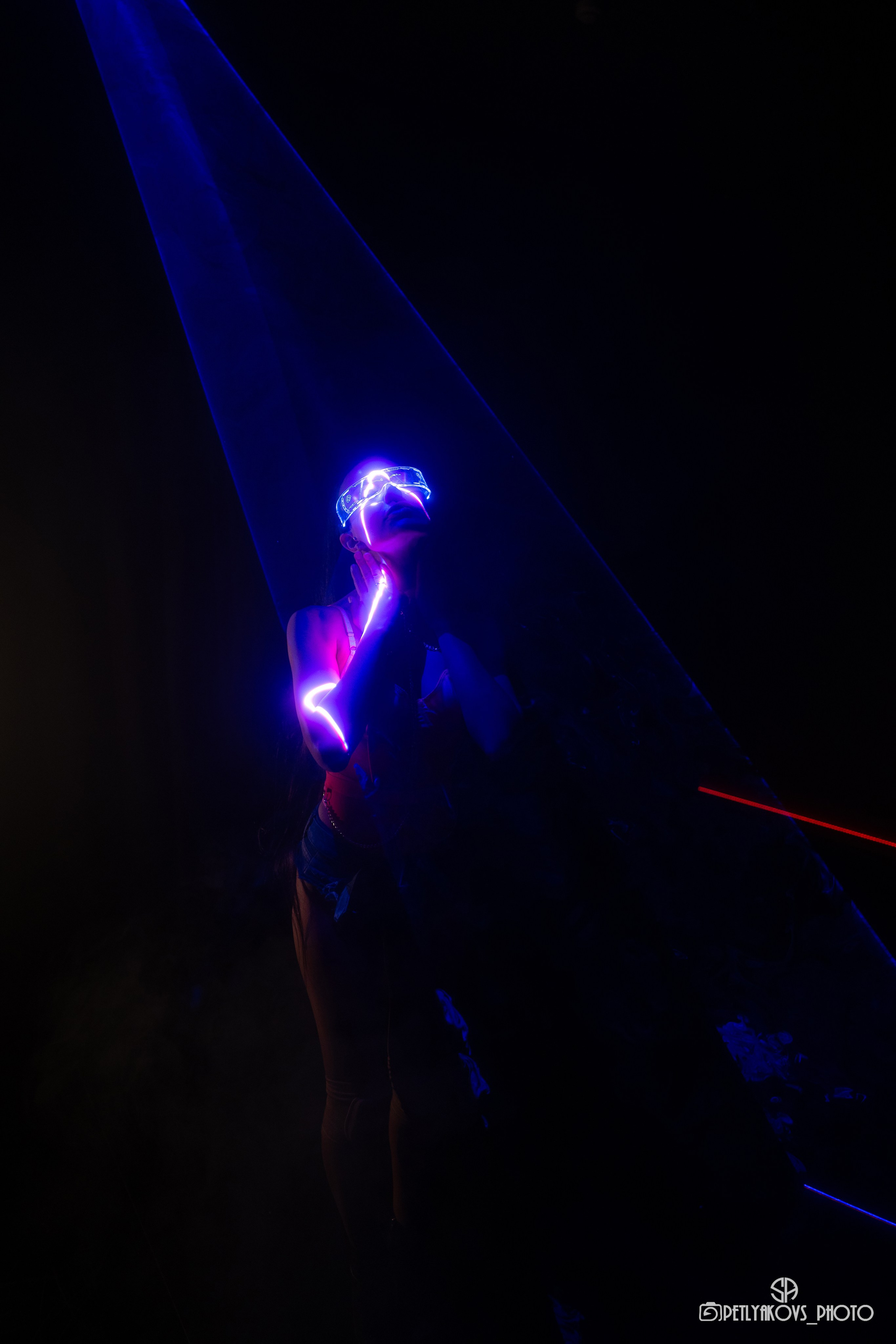 Студийная съёмка с лазером. Фотограф, видеограф Пятигорск, Ставрополь, Ессентуки, Petlyakovs_photo