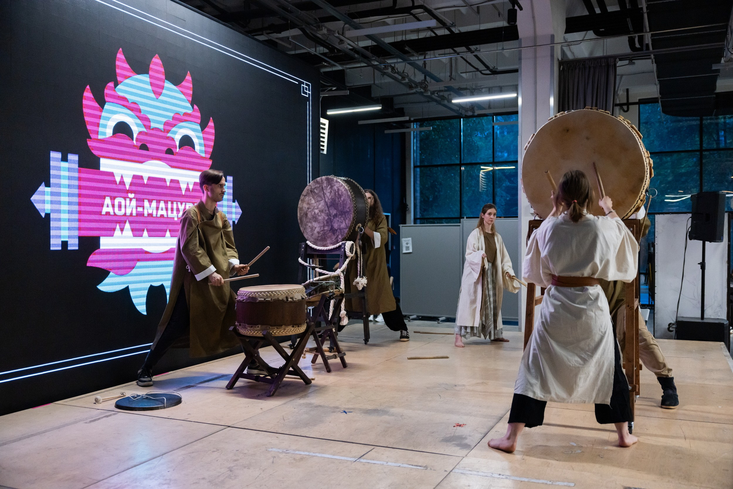 Фестиваль азиатской культуры Аой-мацури (25 мая 2025). Репортажный фотограф Алексей Пирязев