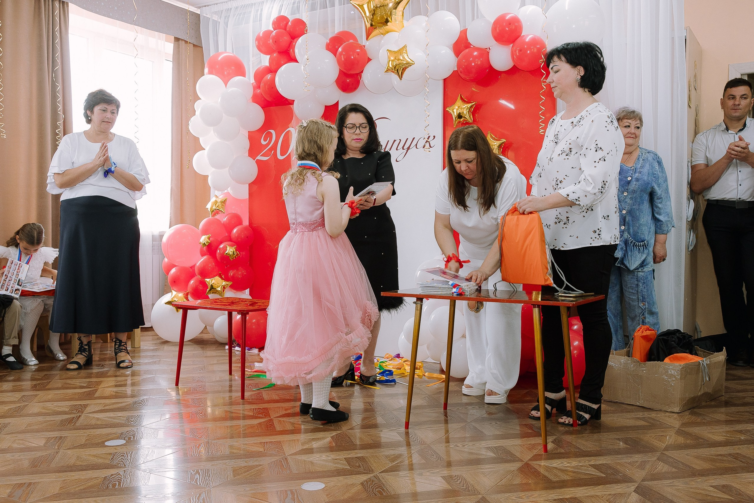 Выпускной в ДС 26. Выпускные альбомы Натальи Бутко: Новороссийск, Анапа, Геленджик